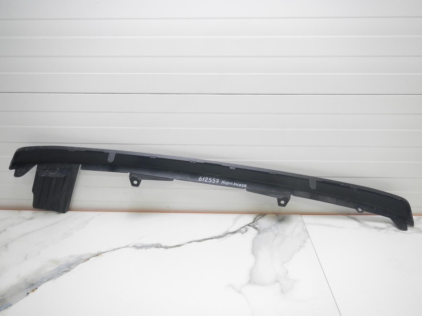 Накладка заднего бампера