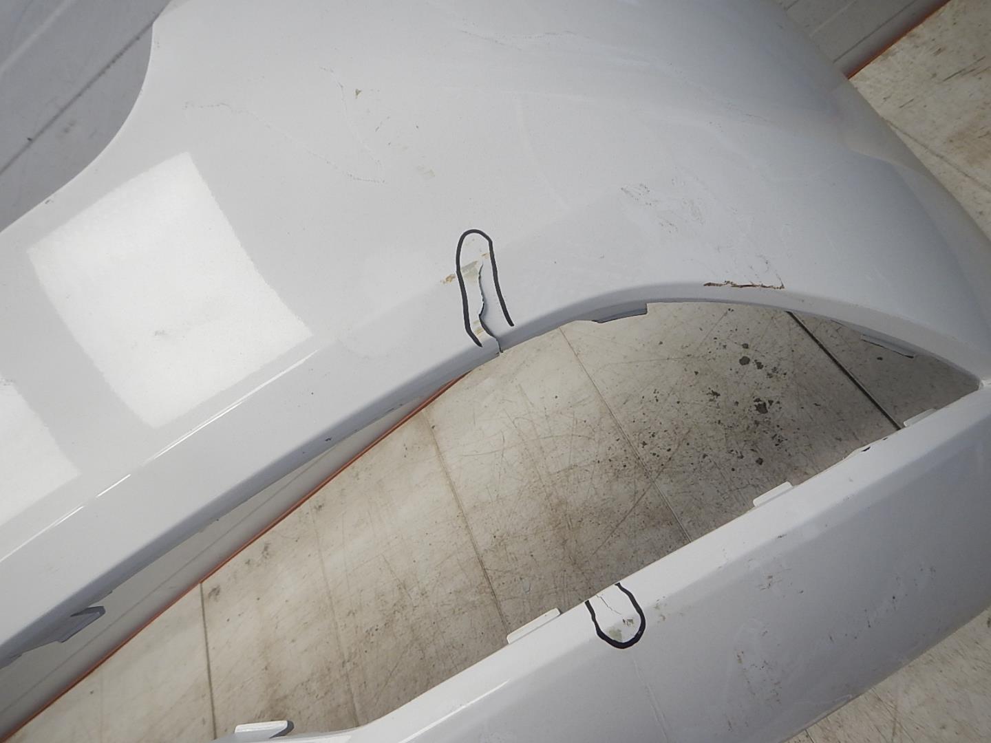 Бампер задний