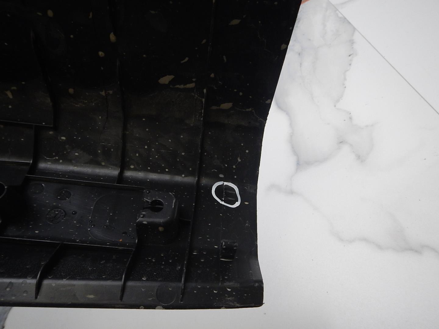 Обшивка багажника