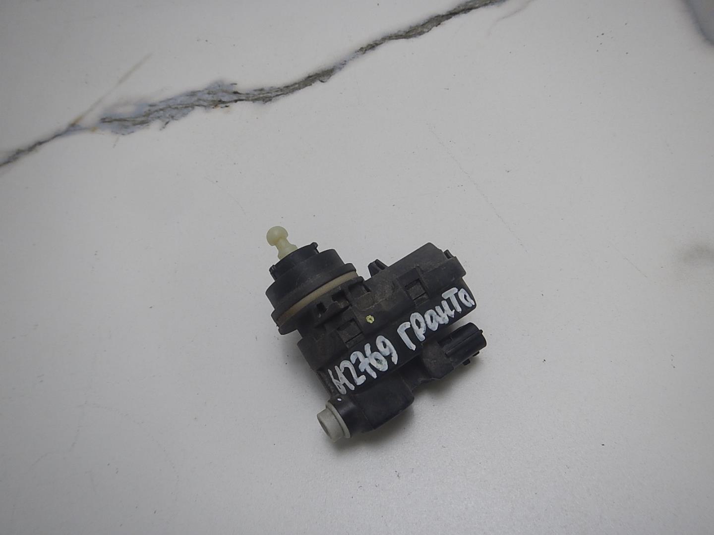 Моторчик корректора фары