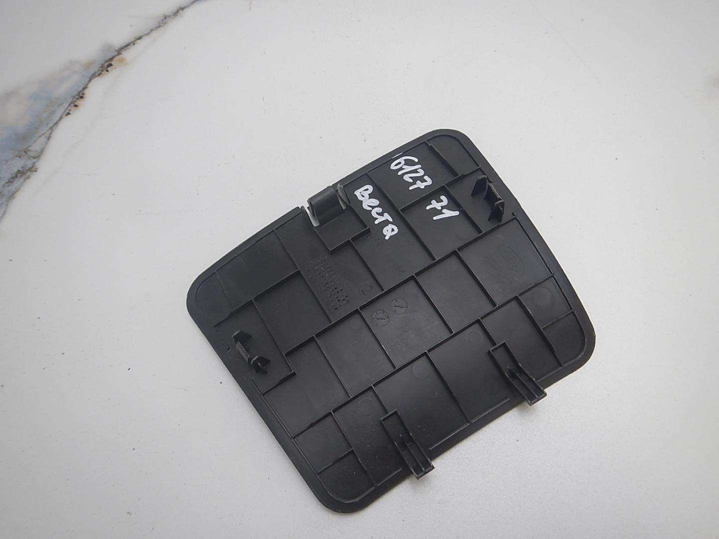 Крышка багажного отделения