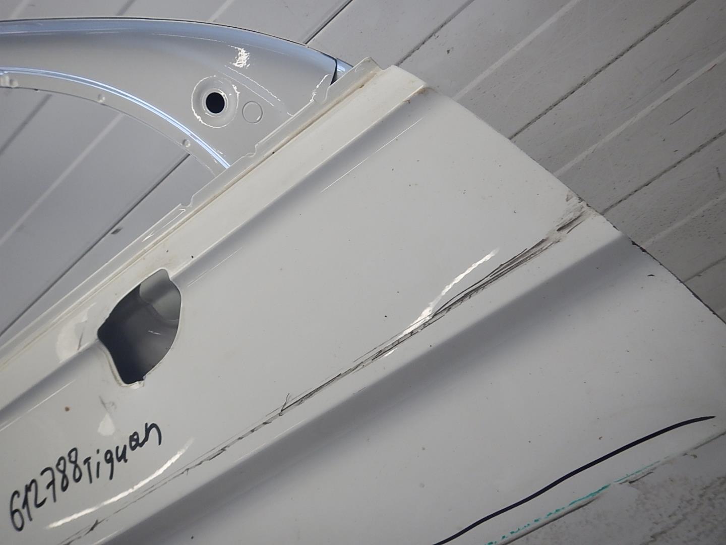 Дверь передняя правая