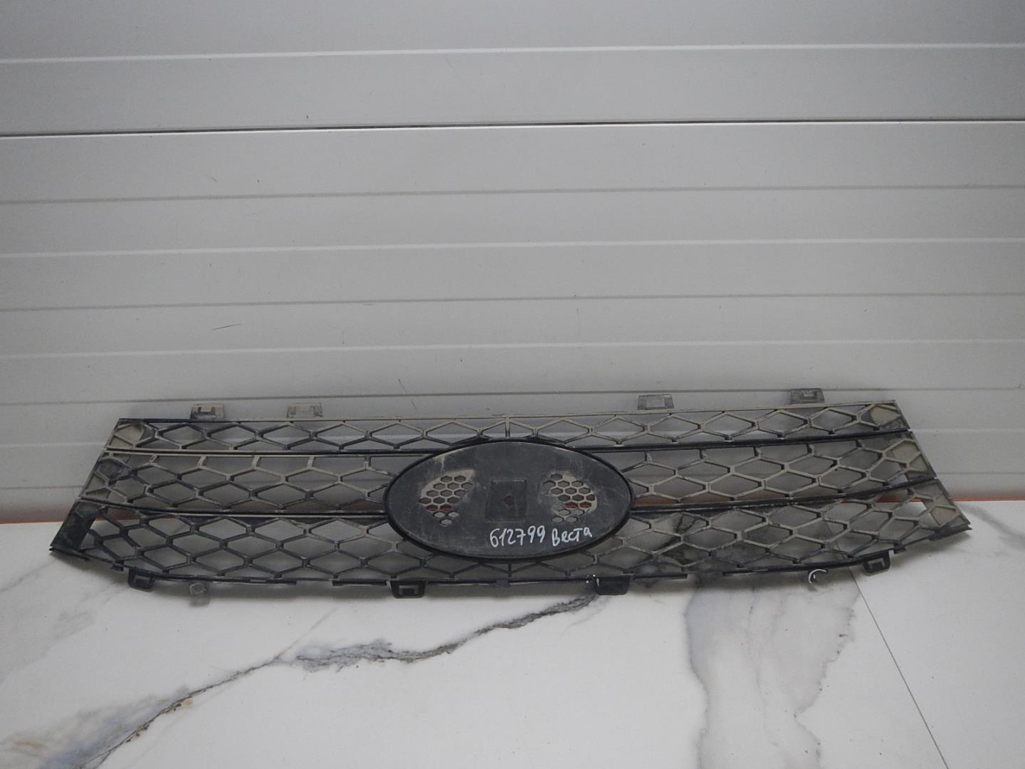 Решетка радиатора