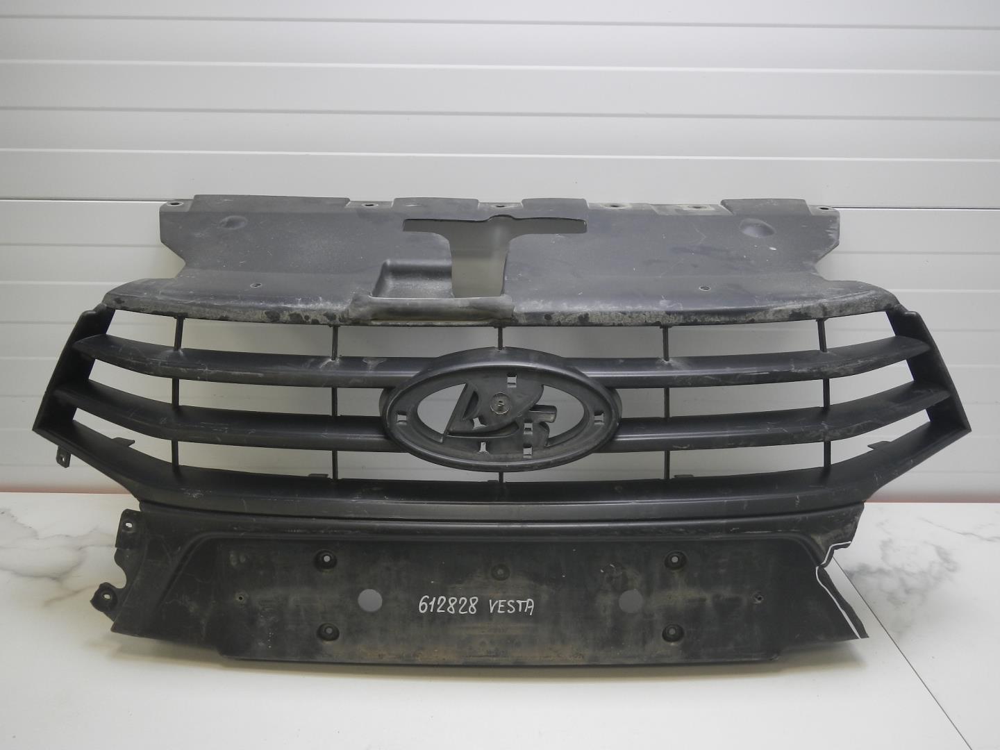 Решетка радиатора