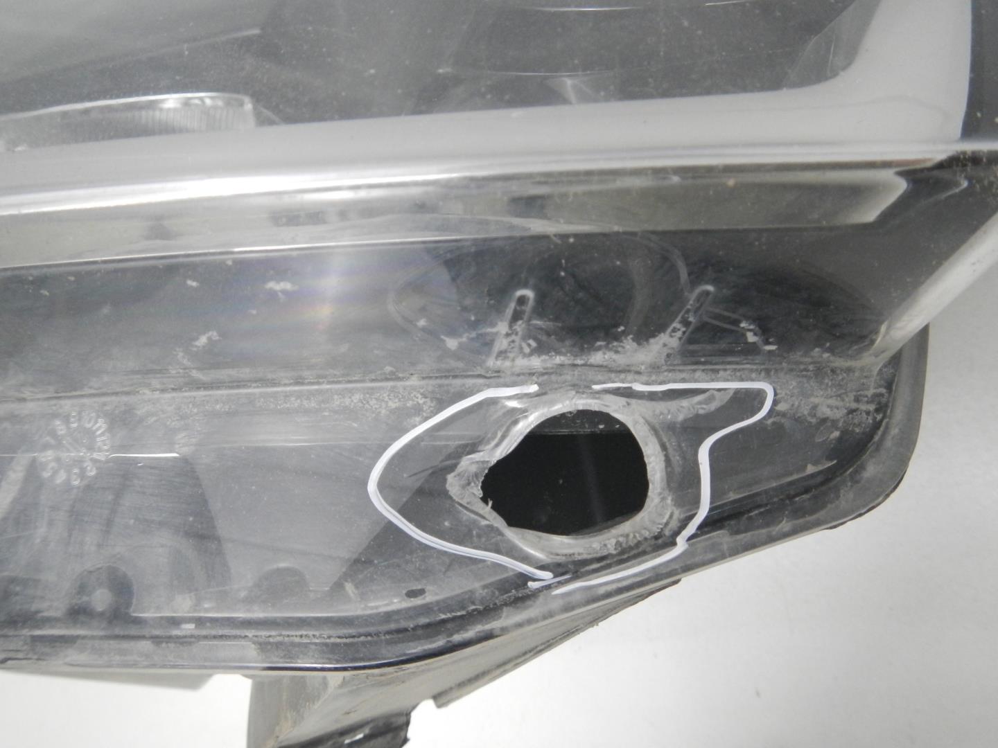 Фара правая