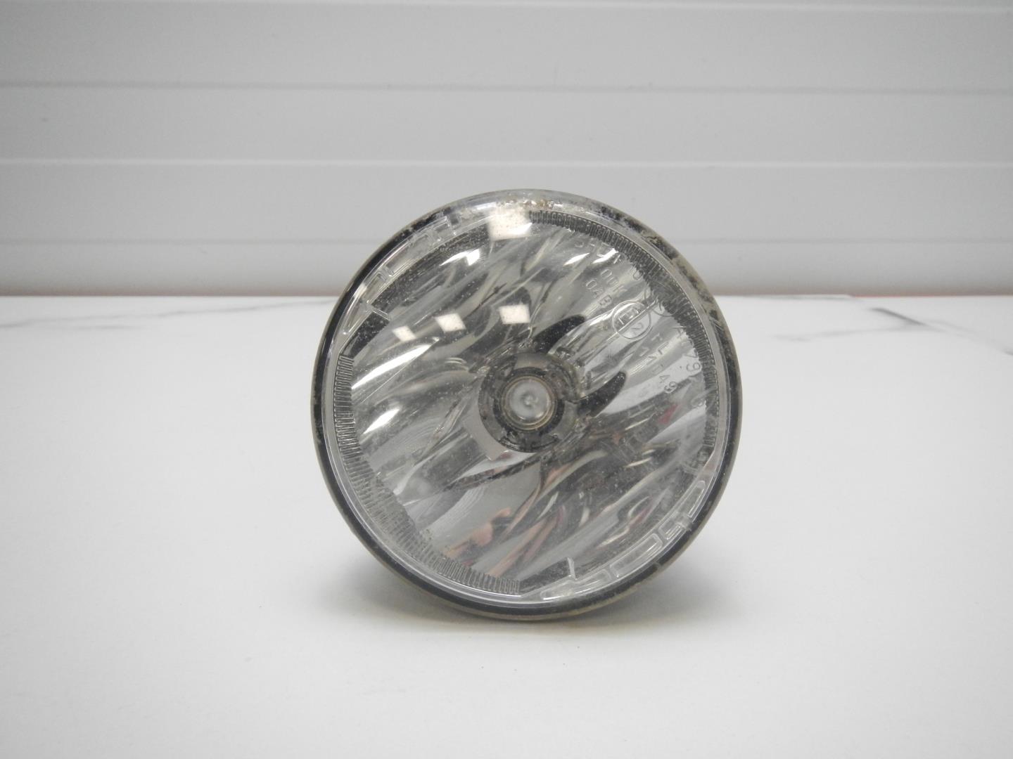 Фара противотуманная правая