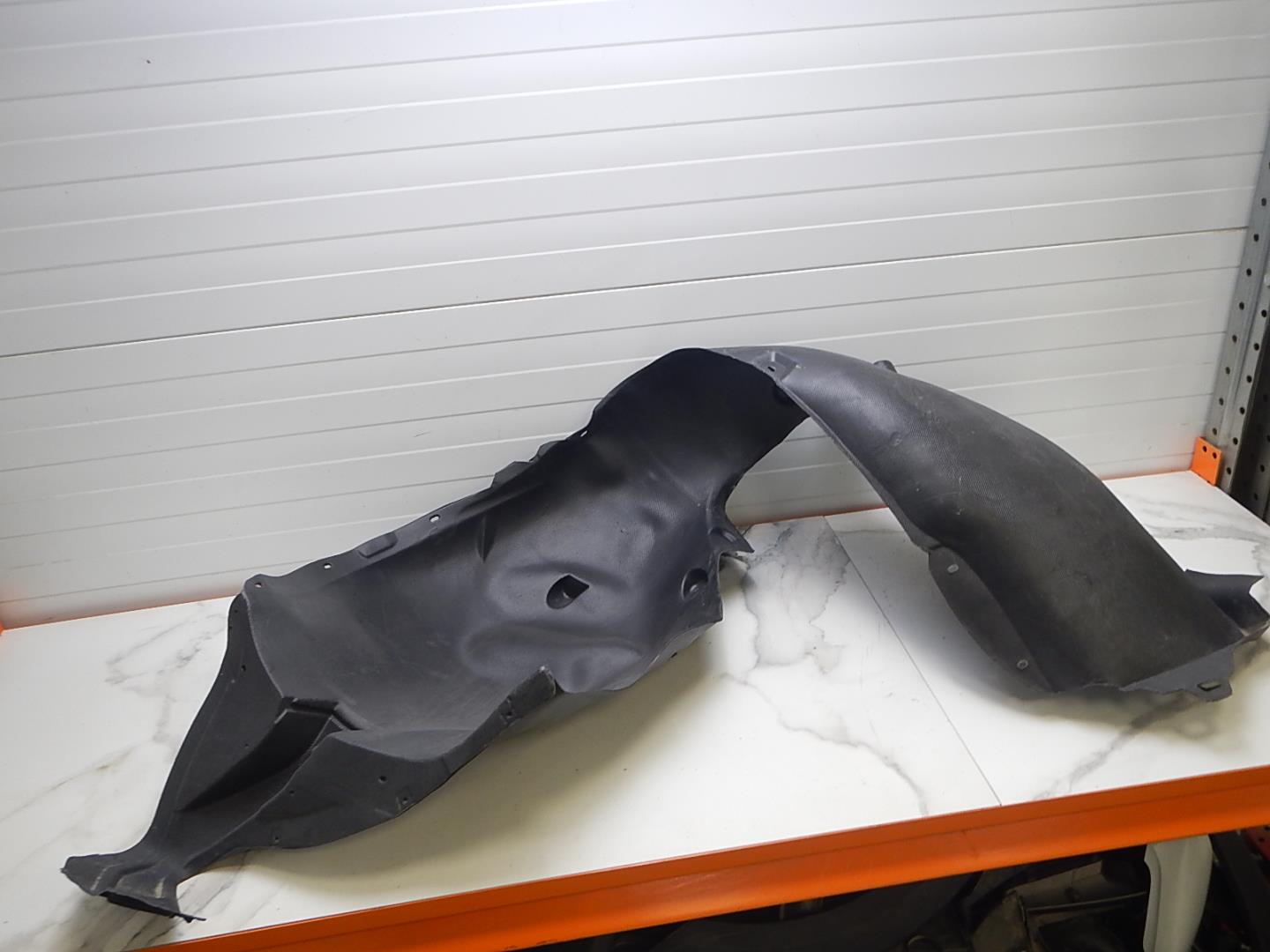 Локер передний левый