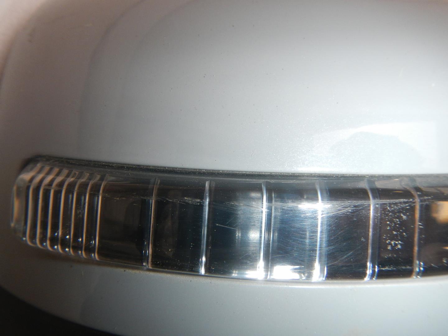 Зеркало правое электрическое