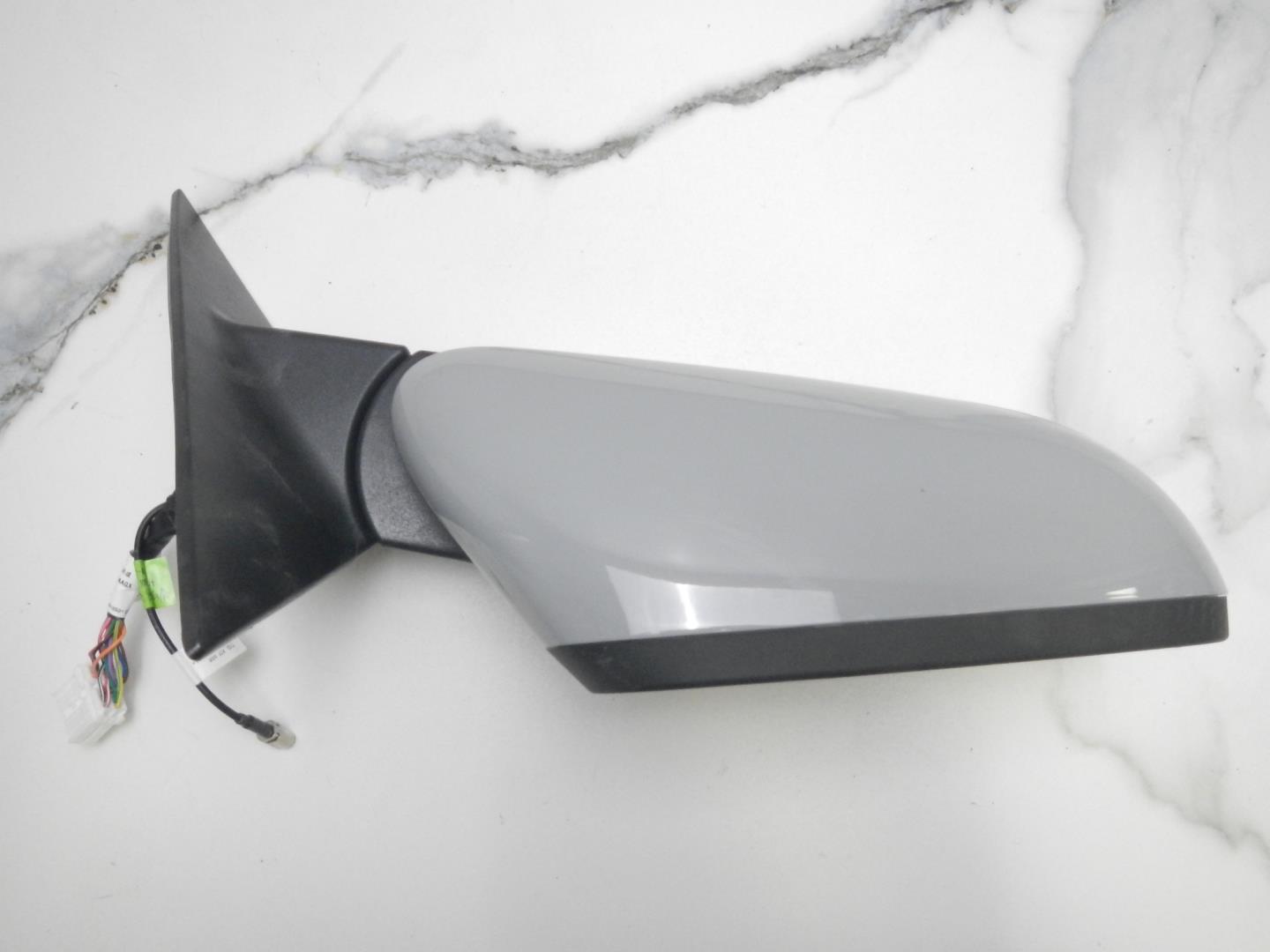 Зеркало правое электрическое