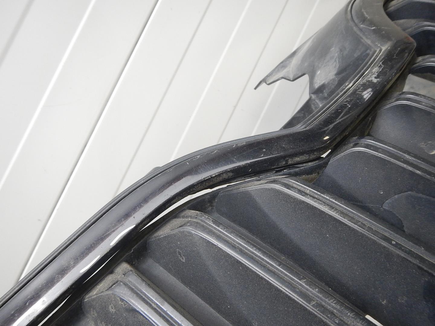 Решетка радиатора