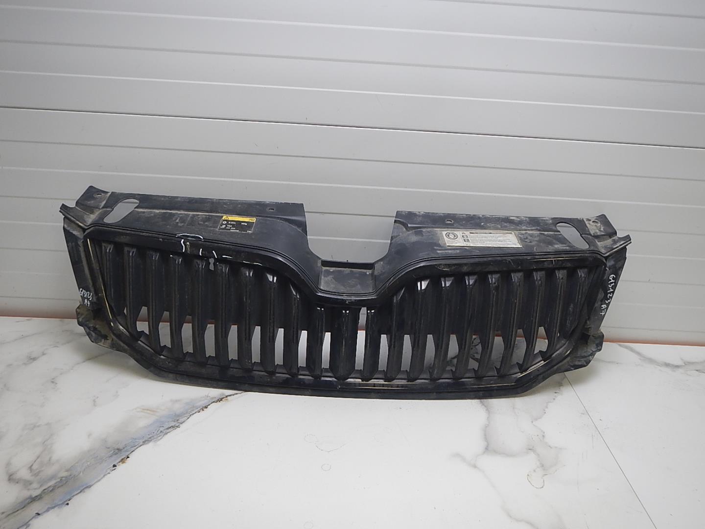 Решетка радиатора