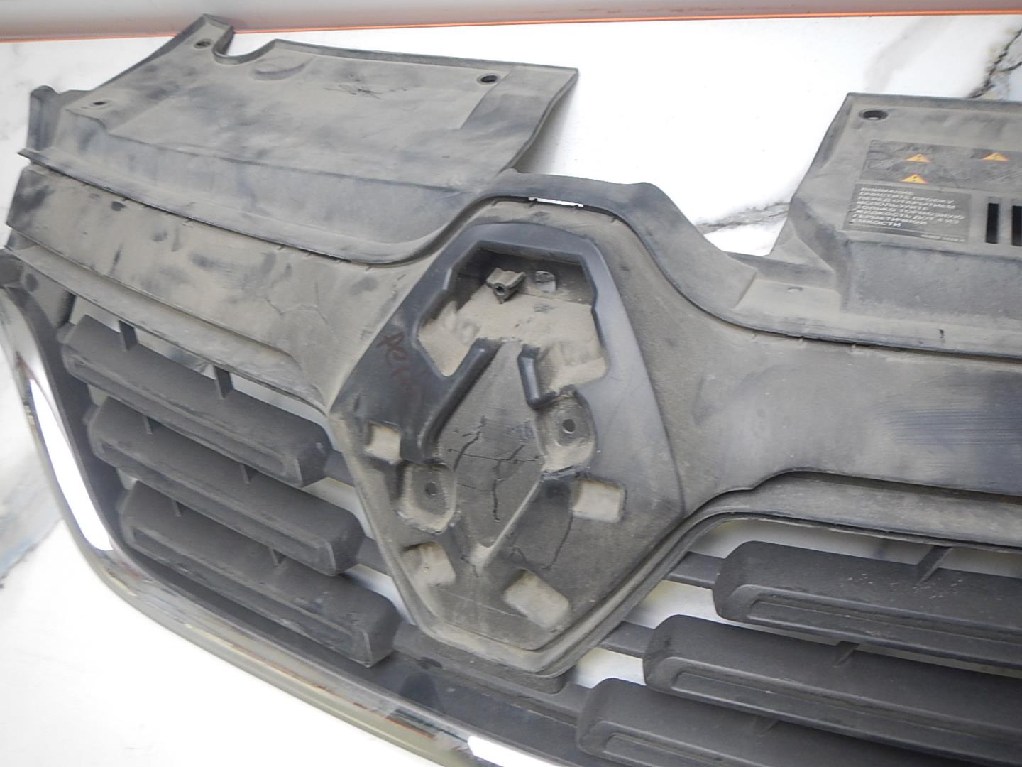 Решетка радиатора