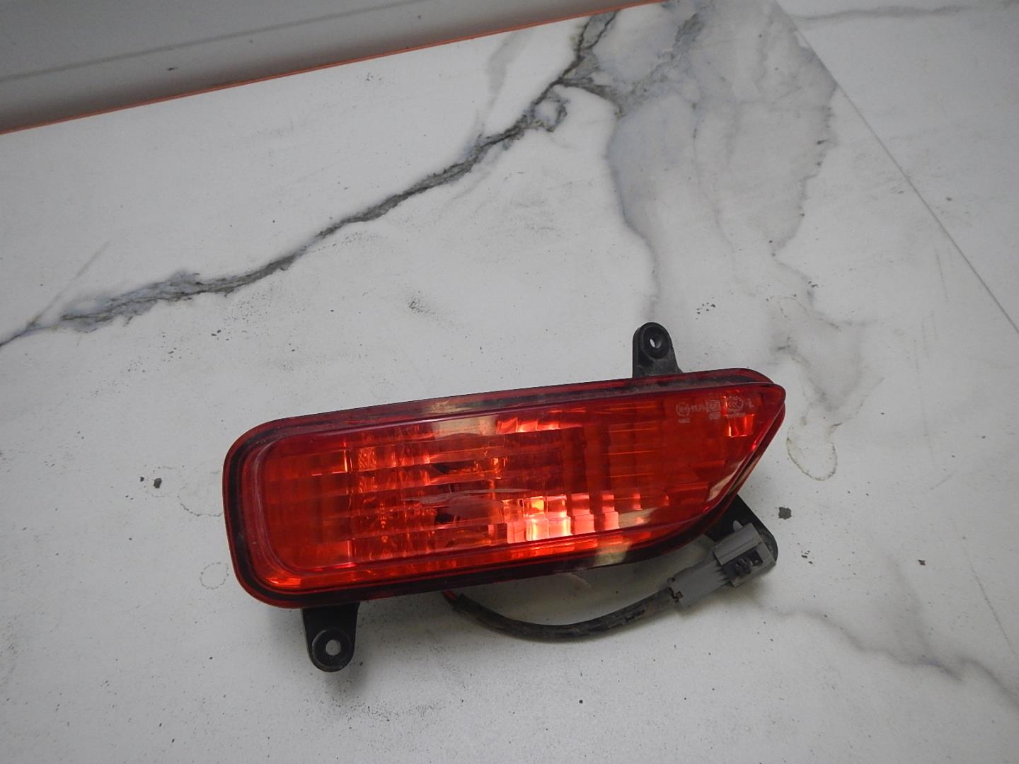 Фонарь задний противотуманный
