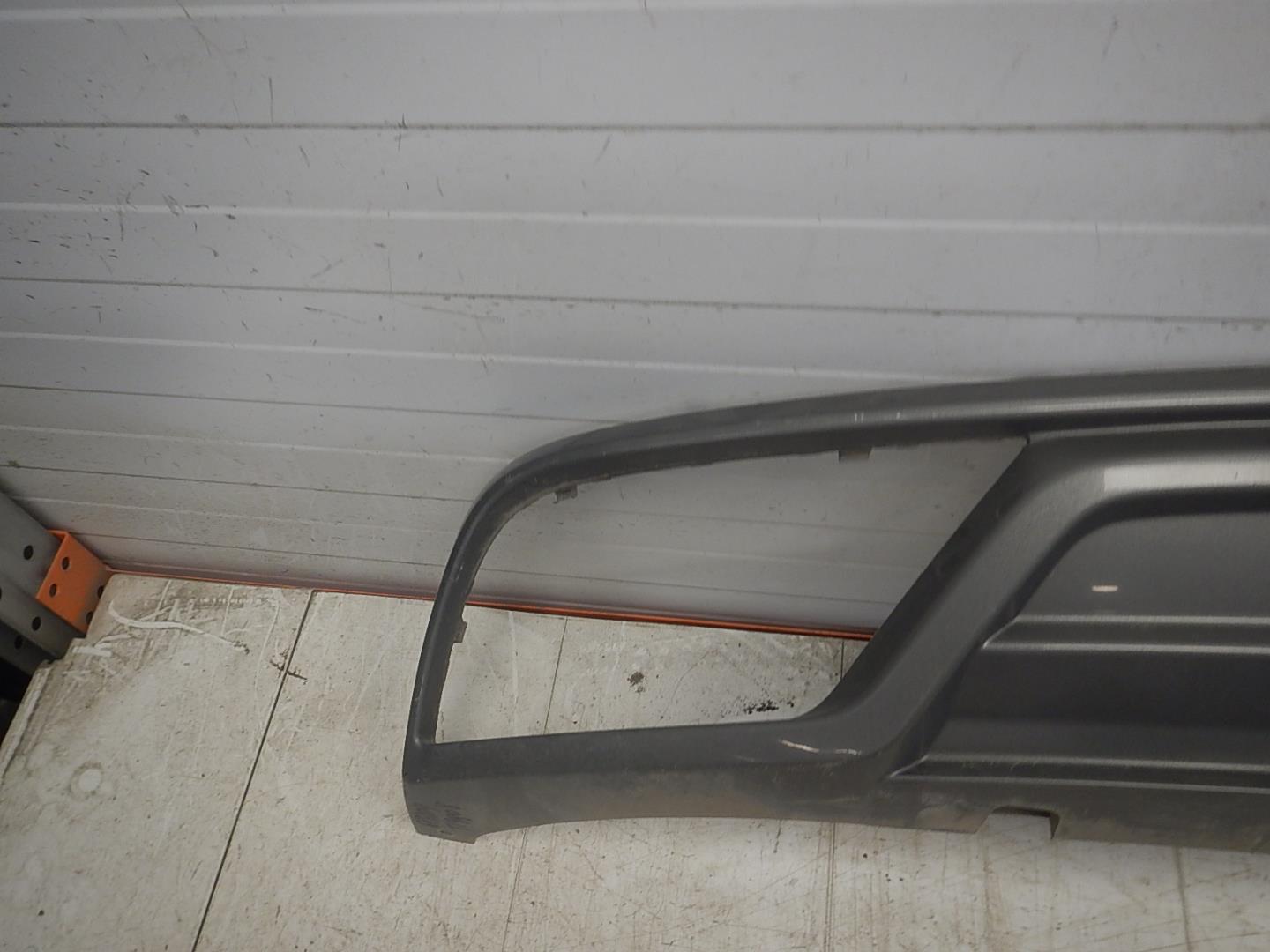 Накладка заднего бампера