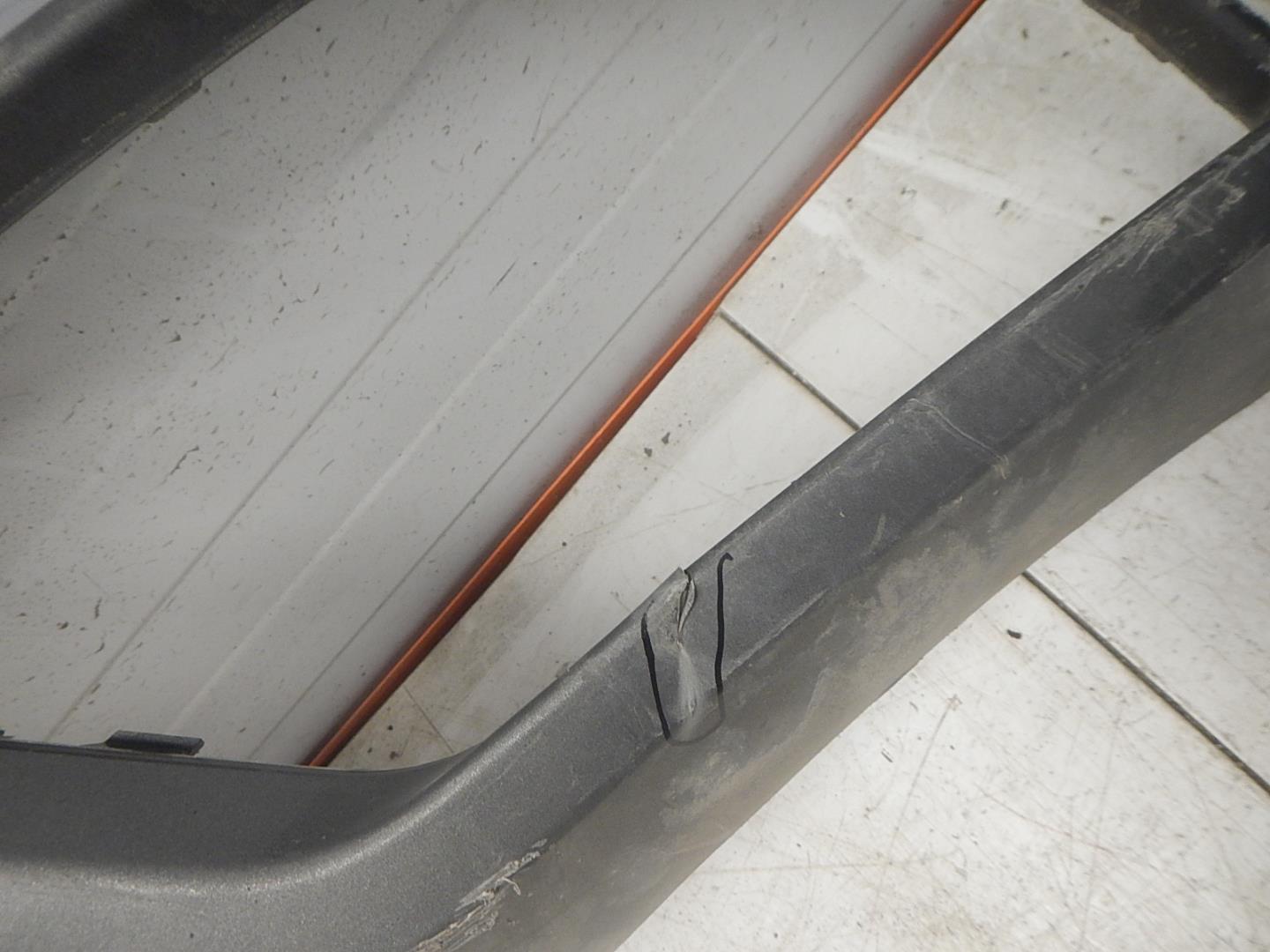 Накладка заднего бампера