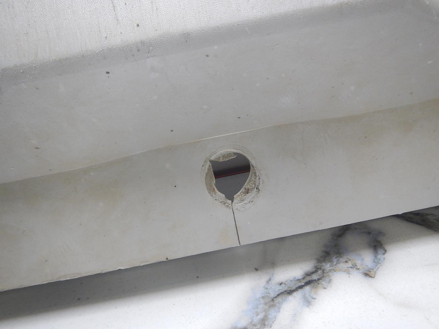 Накладка переднего бампера