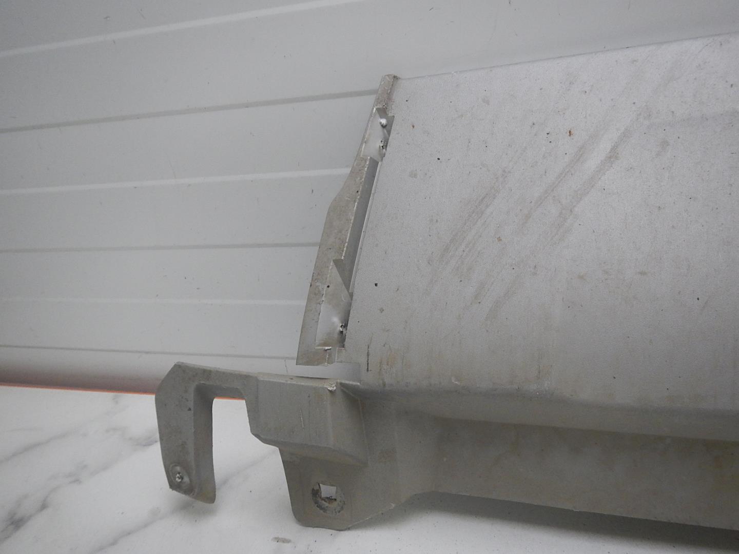 Накладка переднего бампера