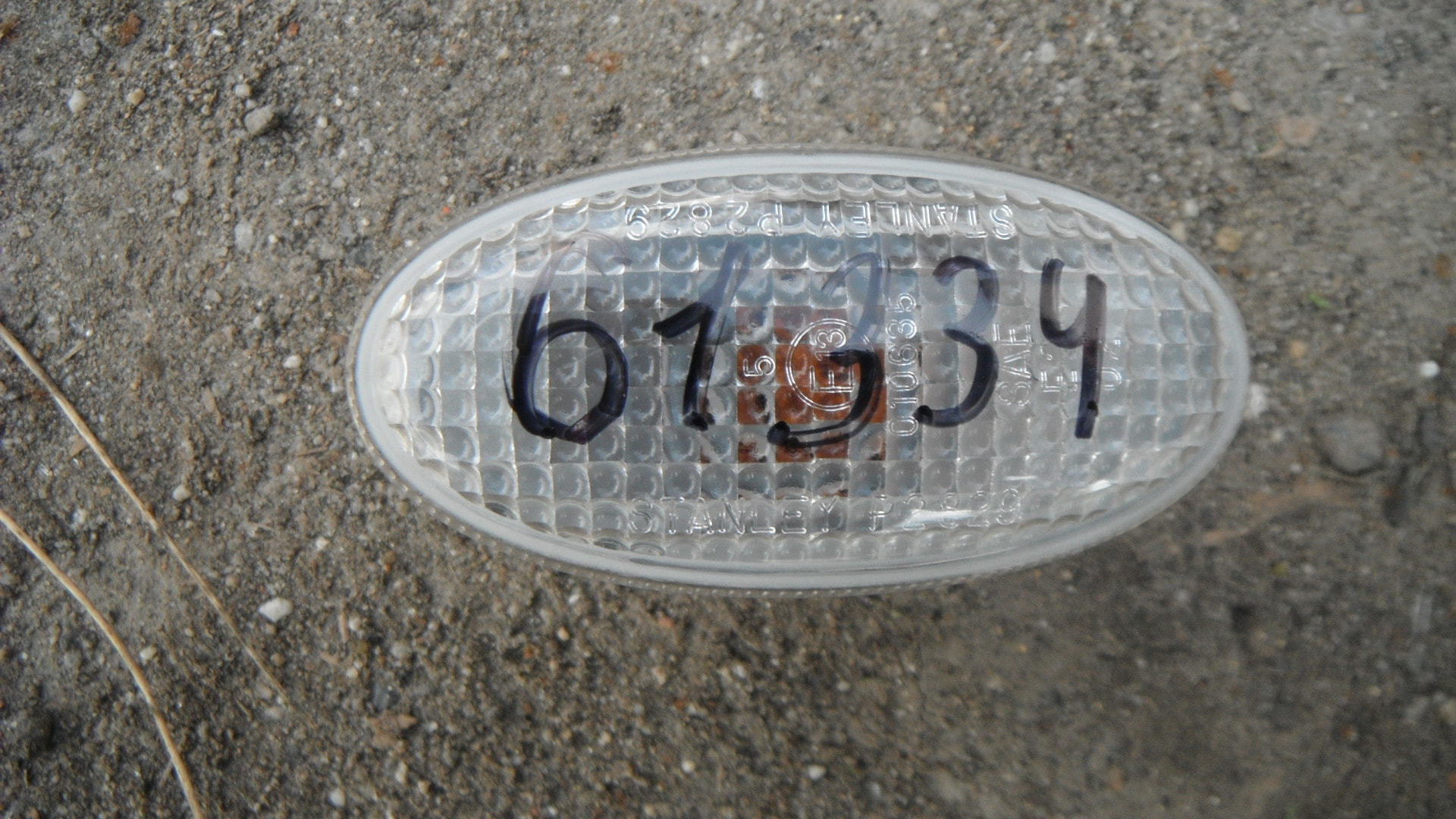 Указатель поворота левый