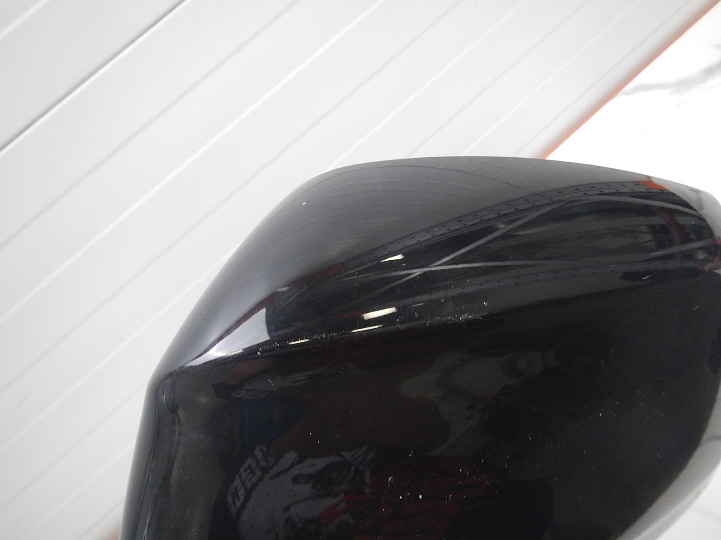 Крышка зеркала внутренняя левая