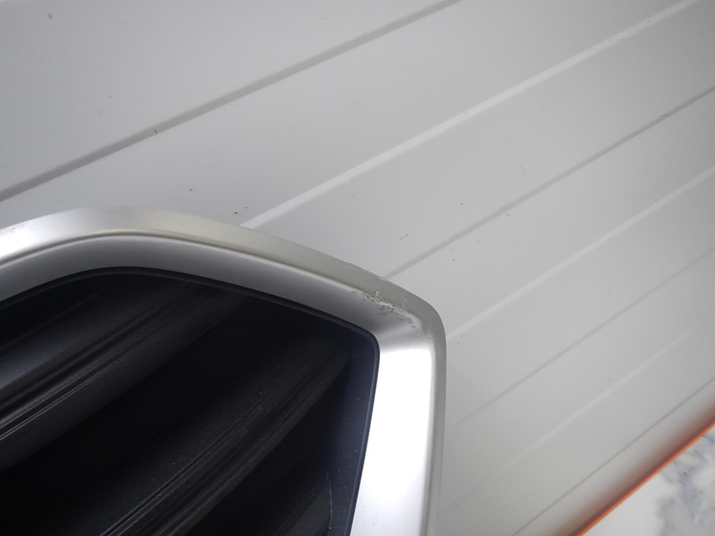 Решетка радиатора