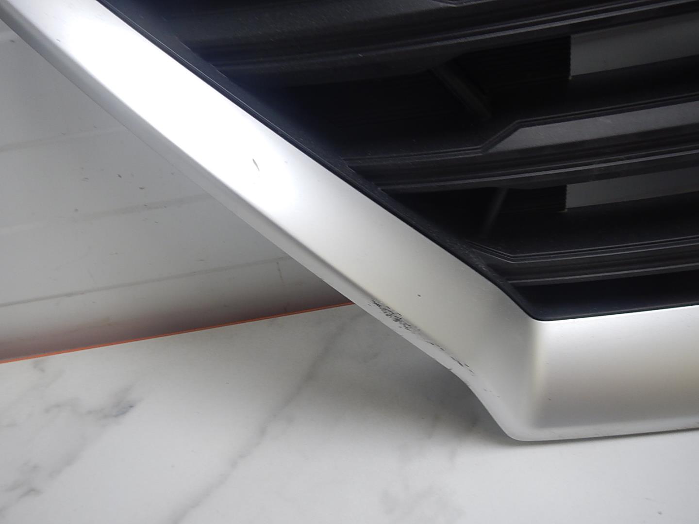 Решетка радиатора