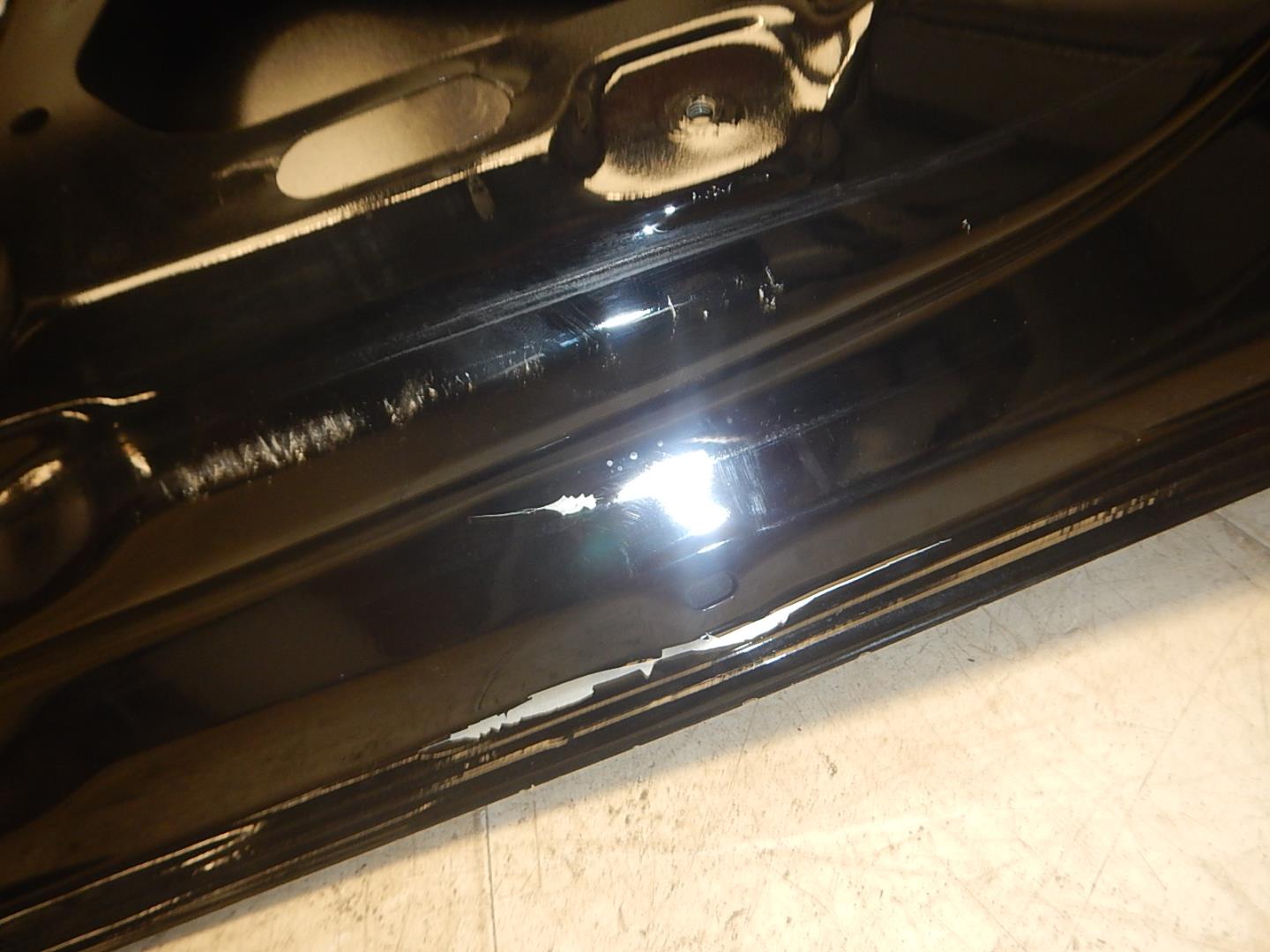 Дверь багажника