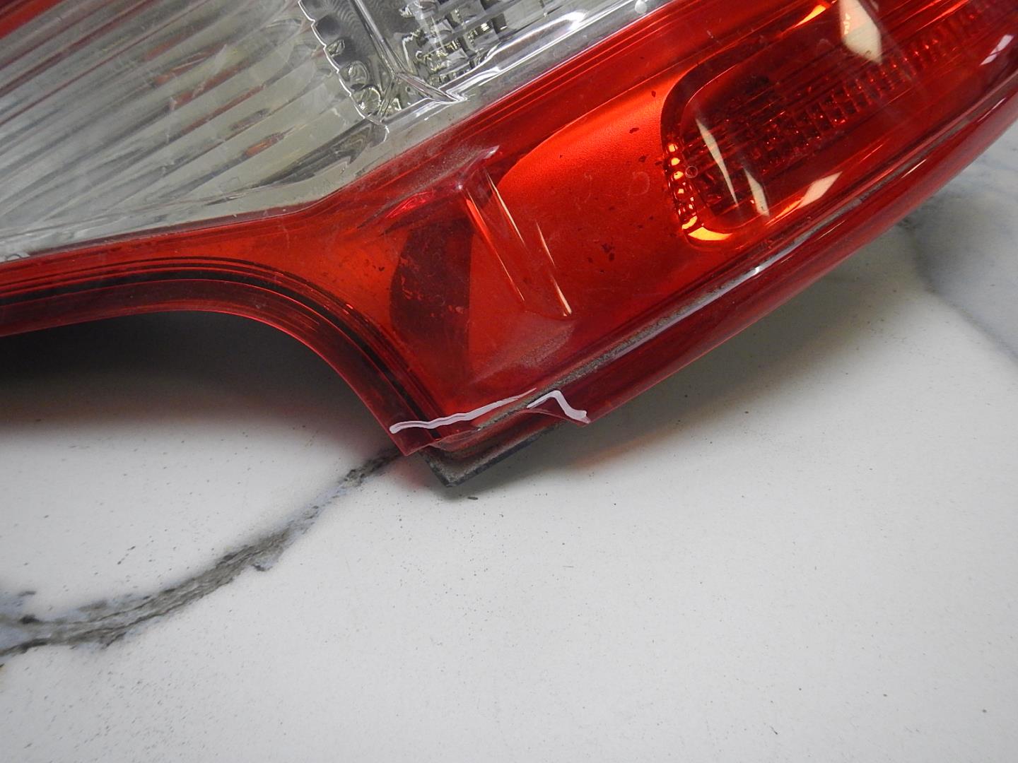 Фонарь задний левый