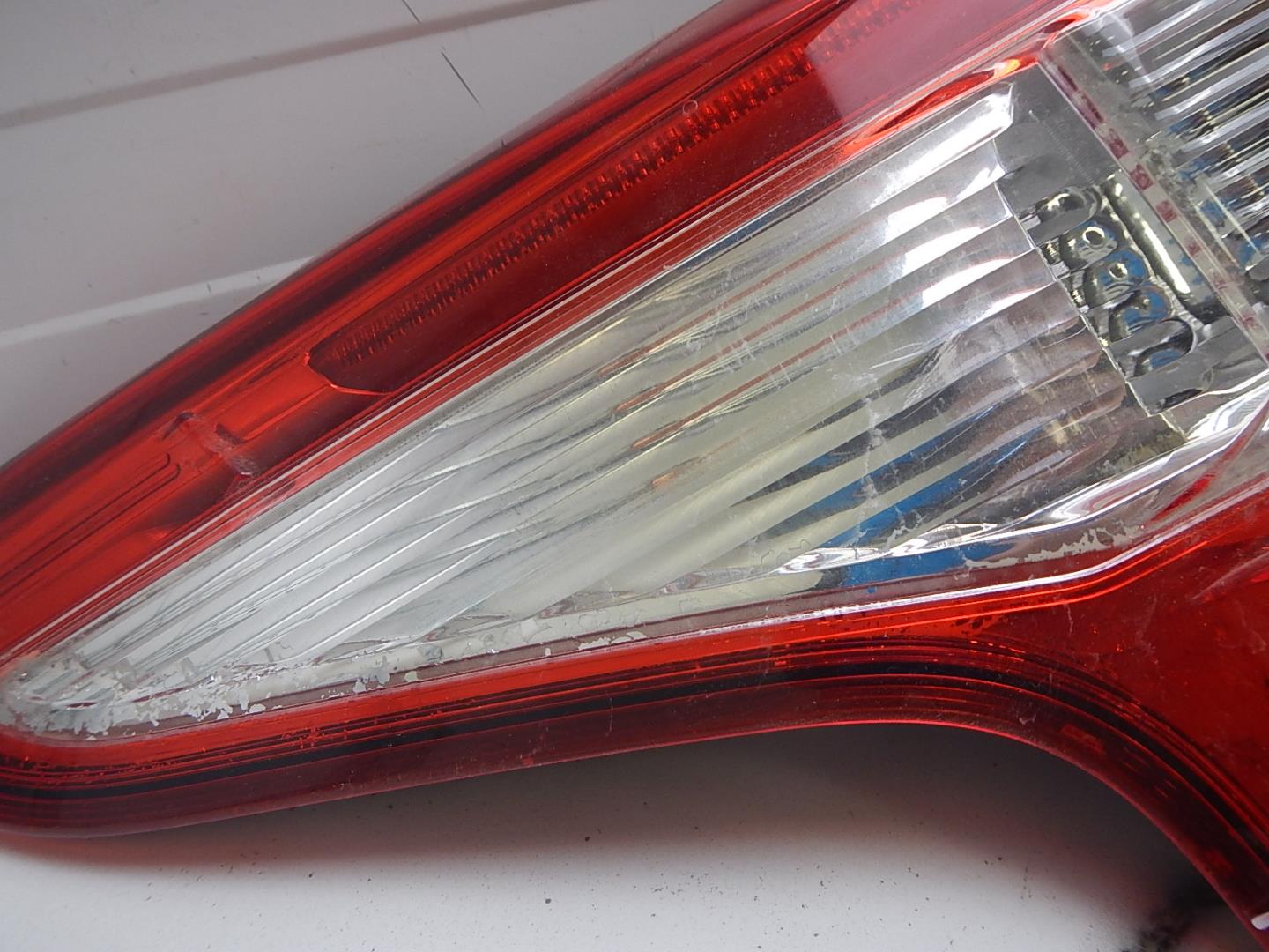 Фонарь задний левый