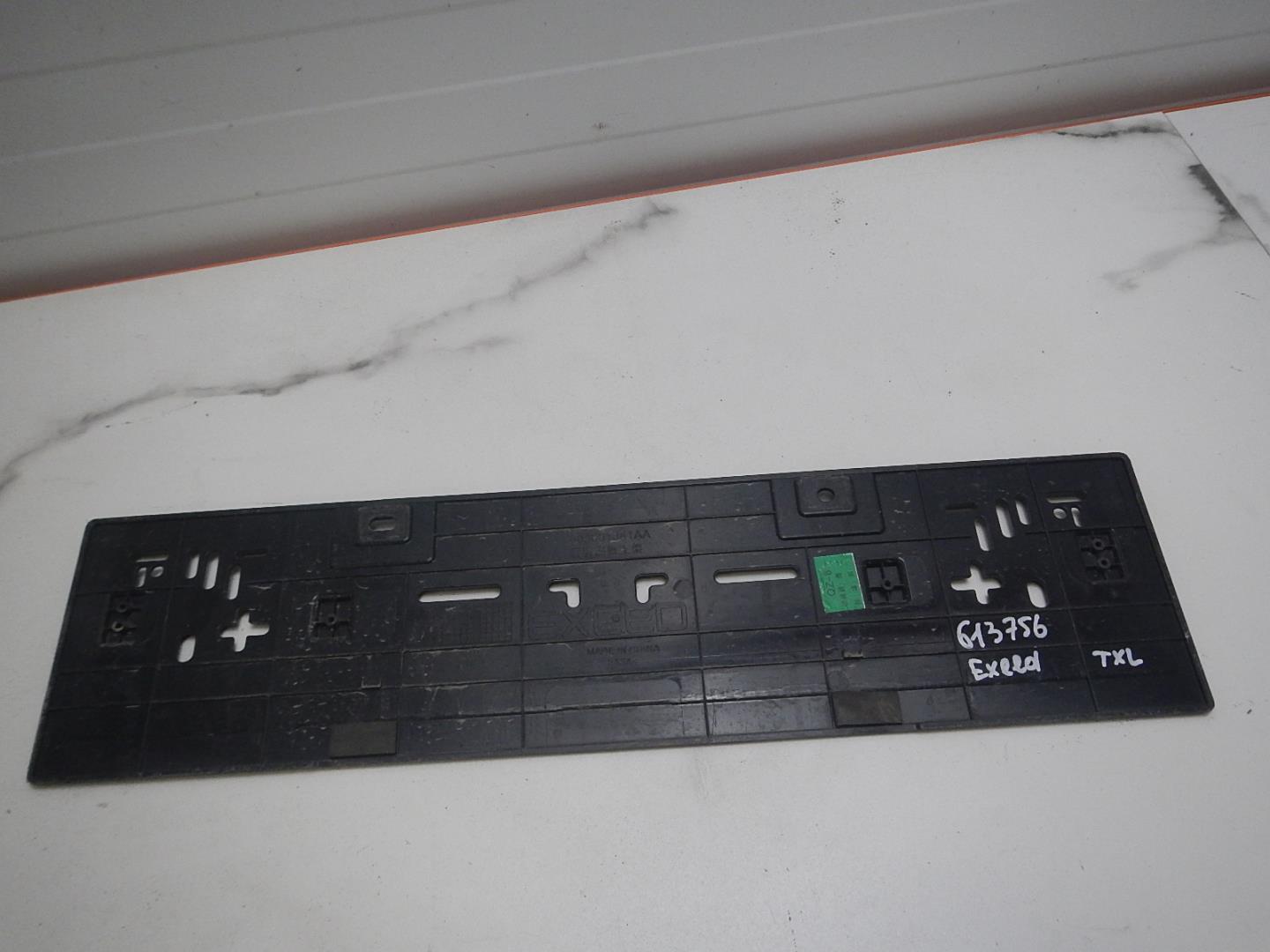 Накладка переднего бампера под номер для ExTXL19>