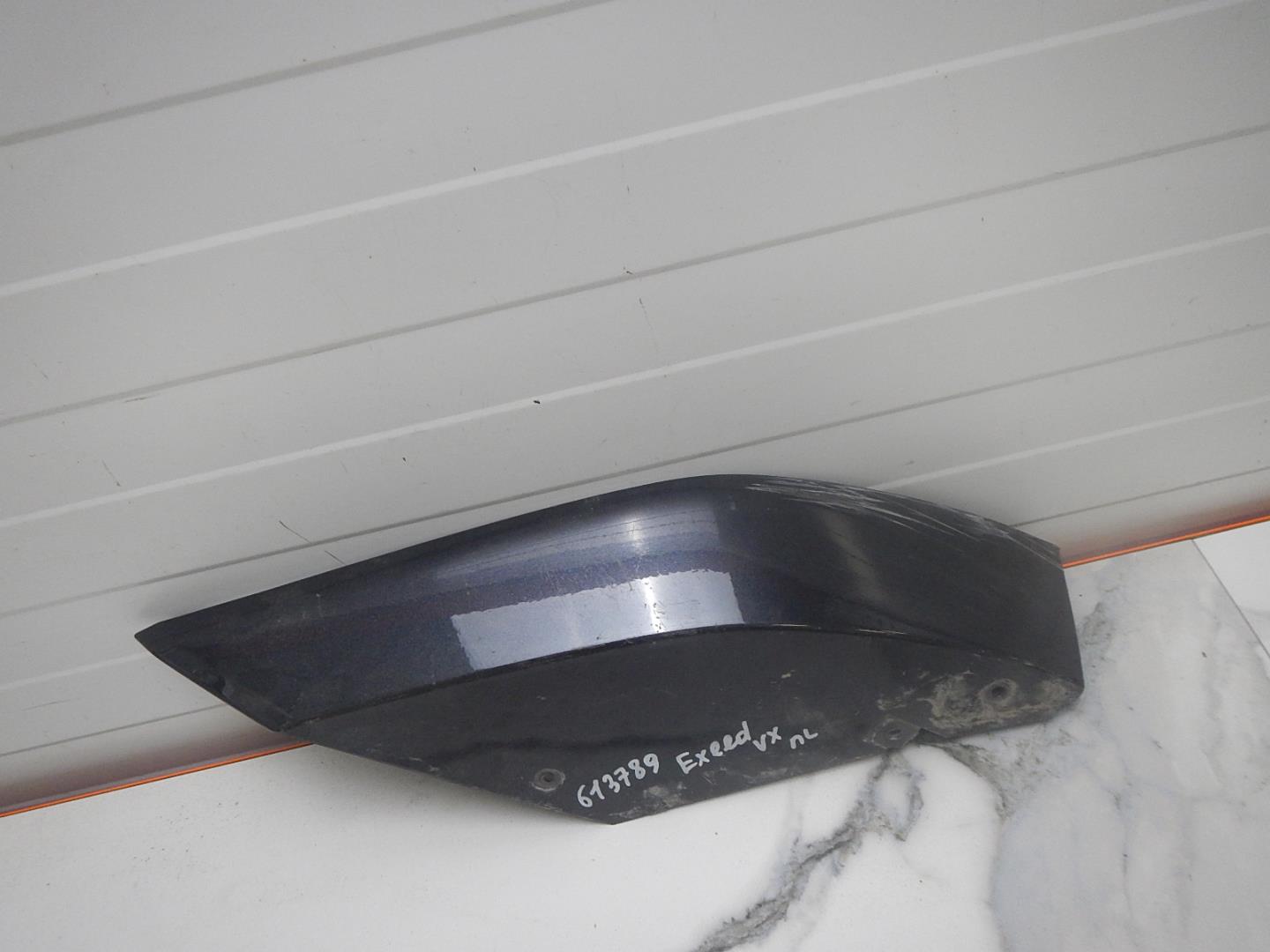 Накладка переднего бампера левая