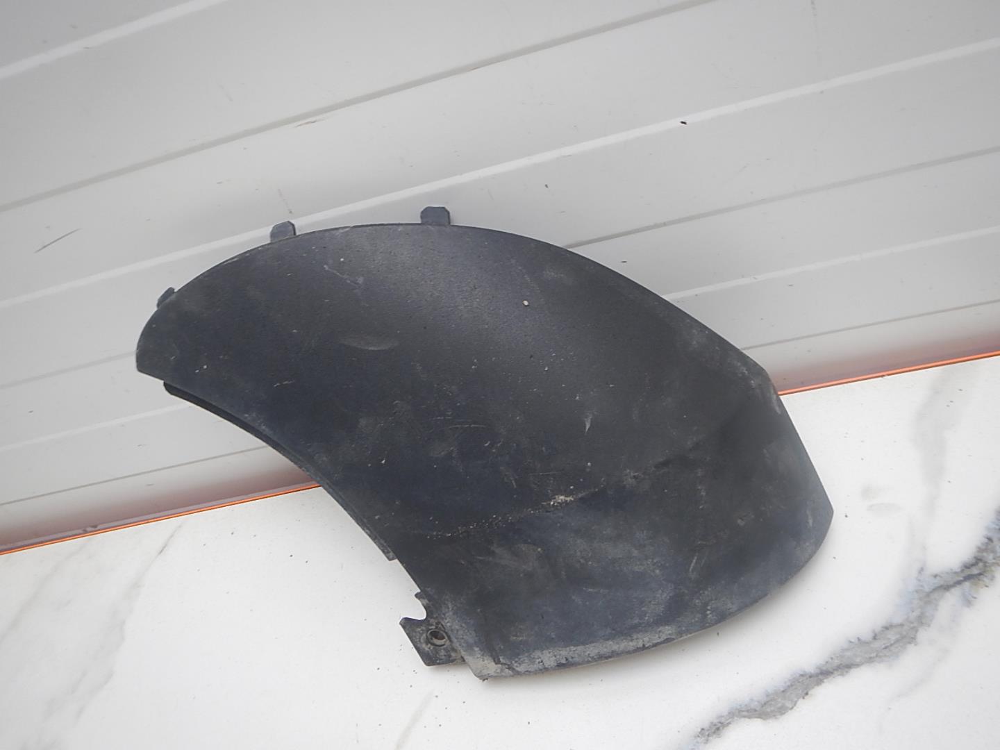 Накладка переднего бампера левая