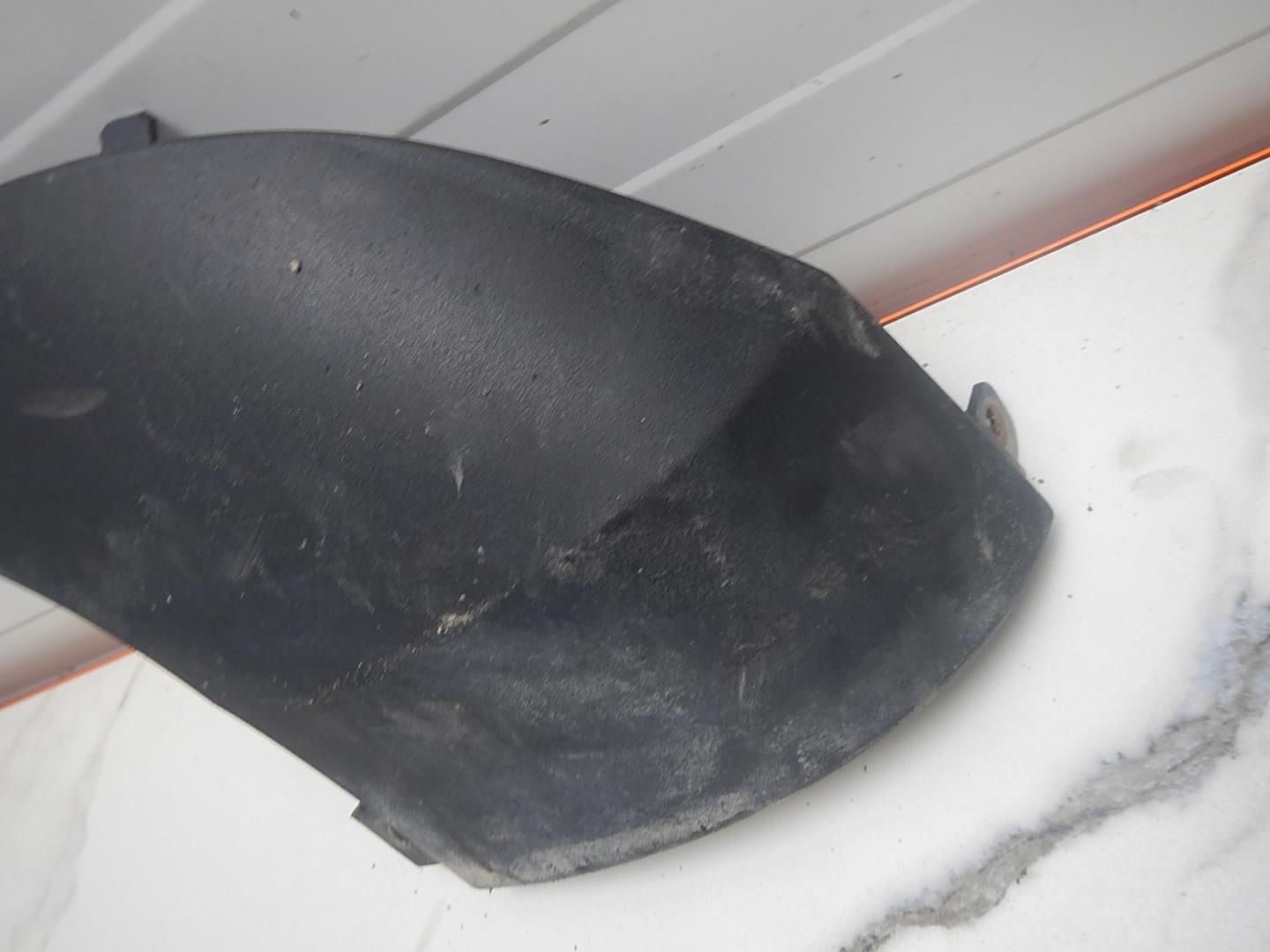 Накладка переднего бампера левая