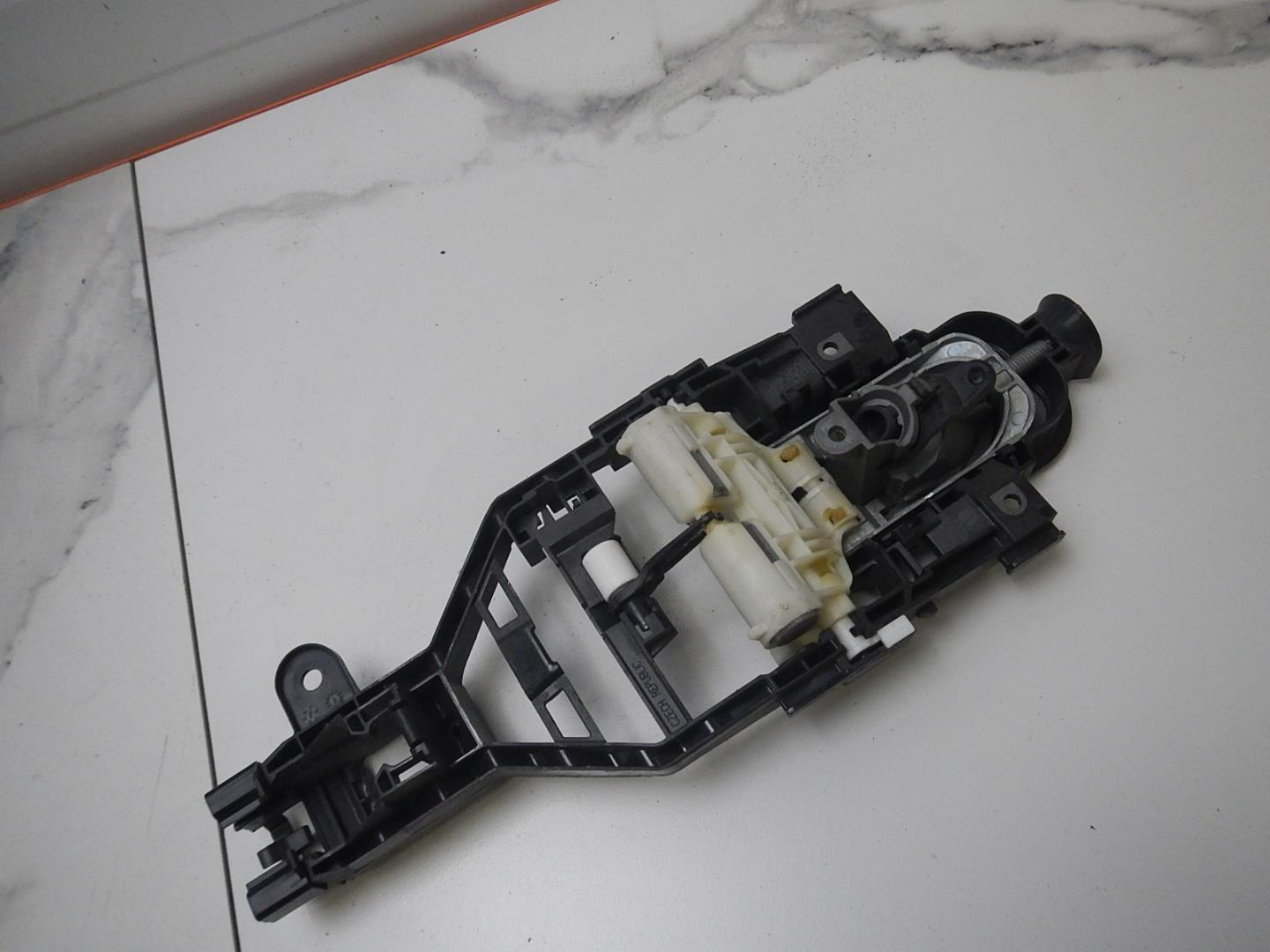 Кронштейн ручки