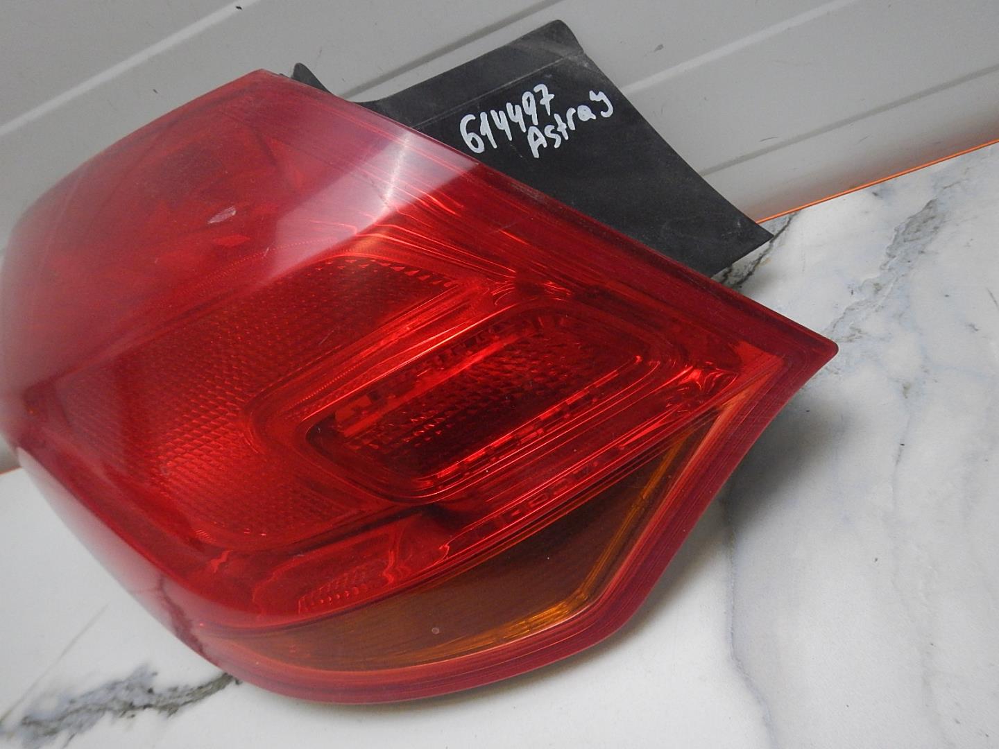 Фонарь задний левый