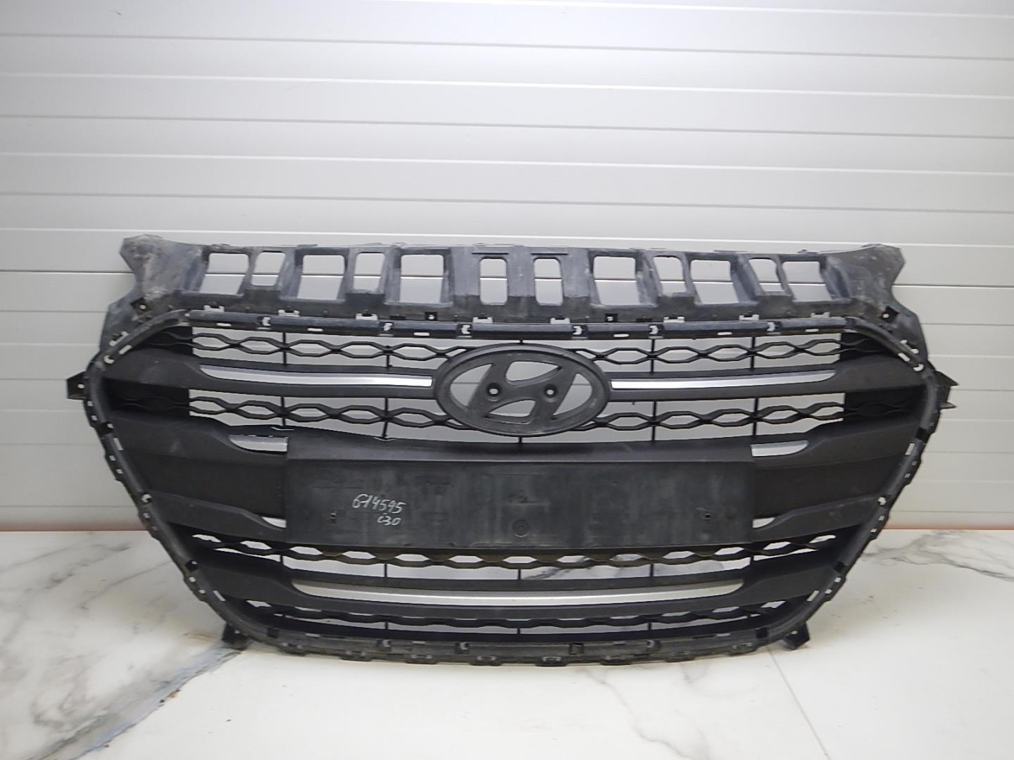 Решетка радиатора