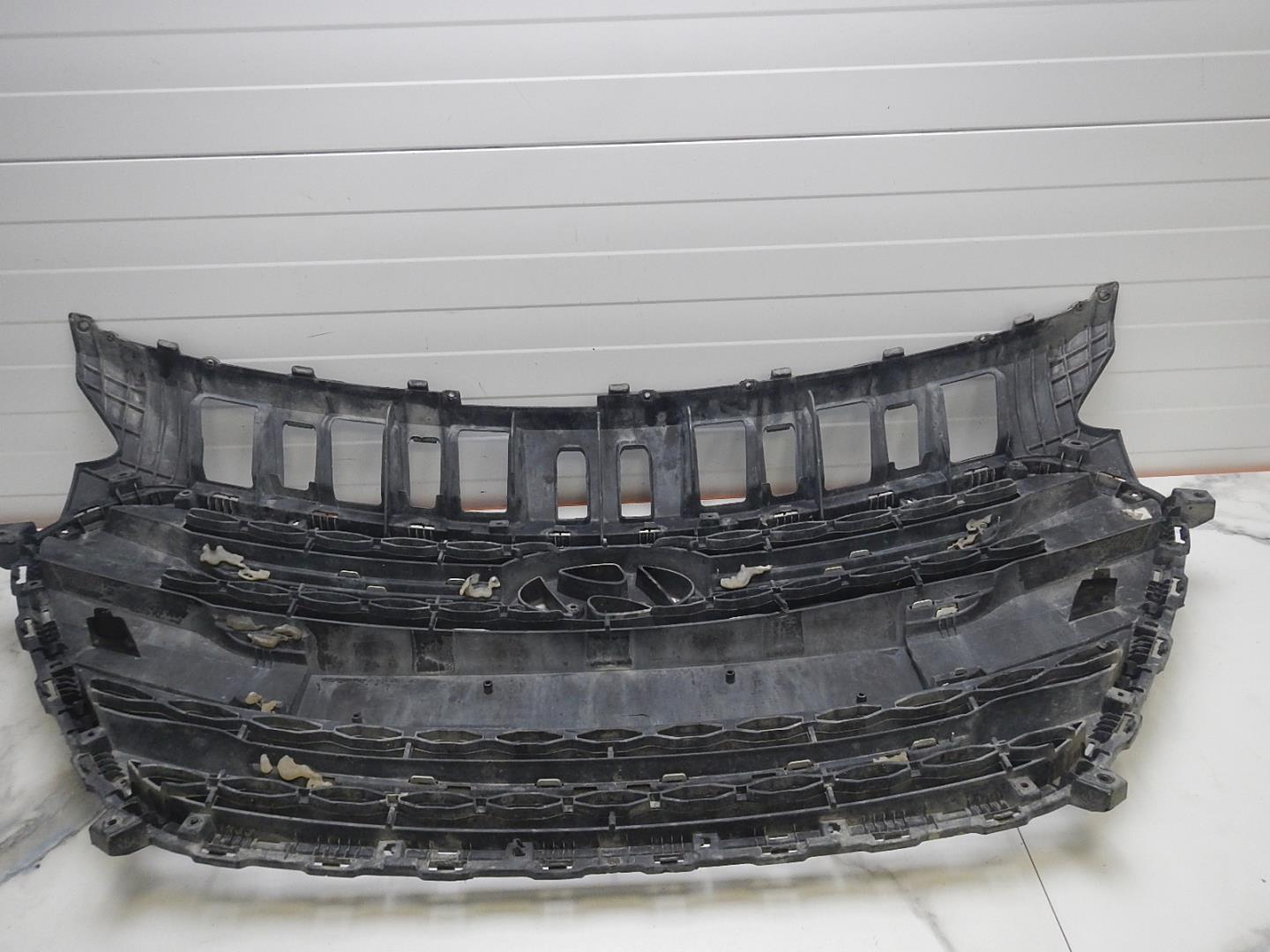 Решетка радиатора