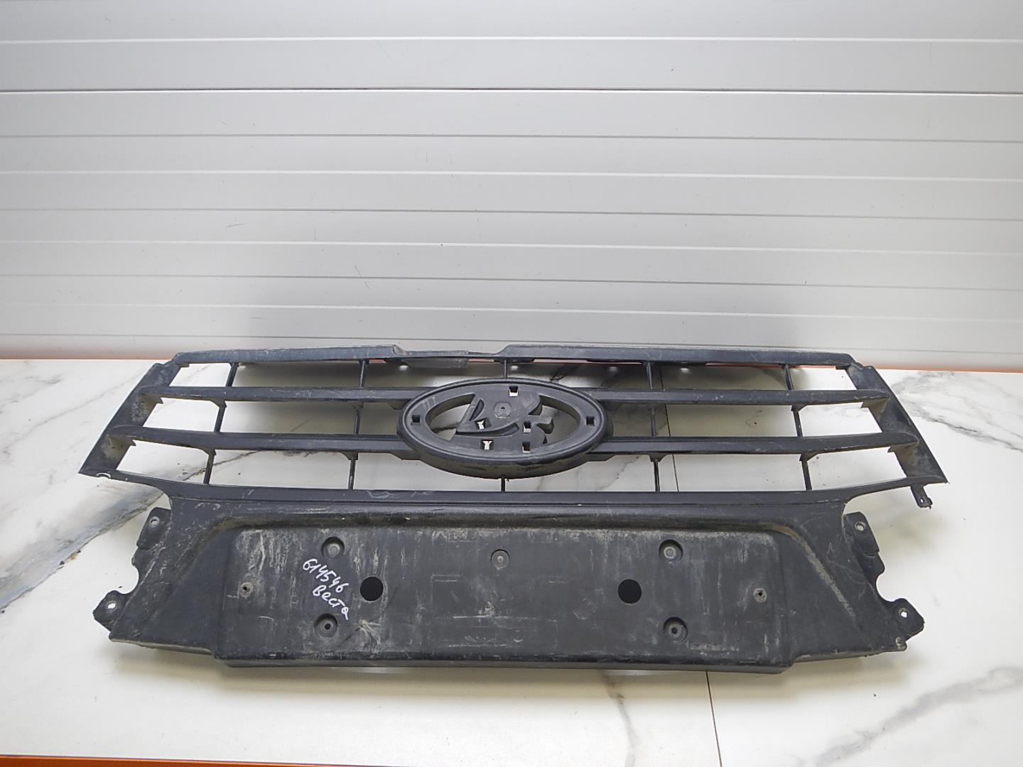 Решетка радиатора