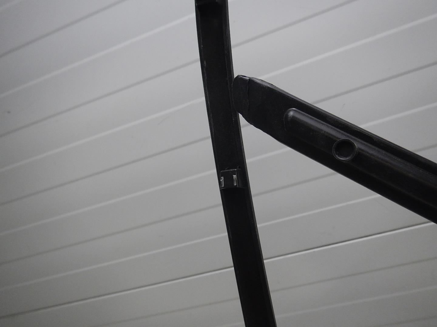 Рамка решетки в бампер