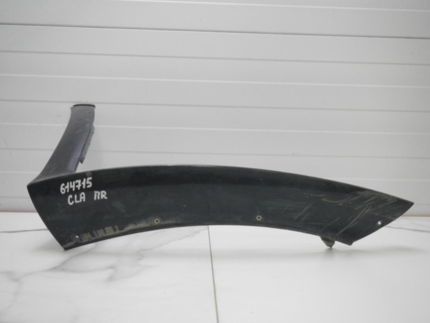 Накладка переднего бампера правая