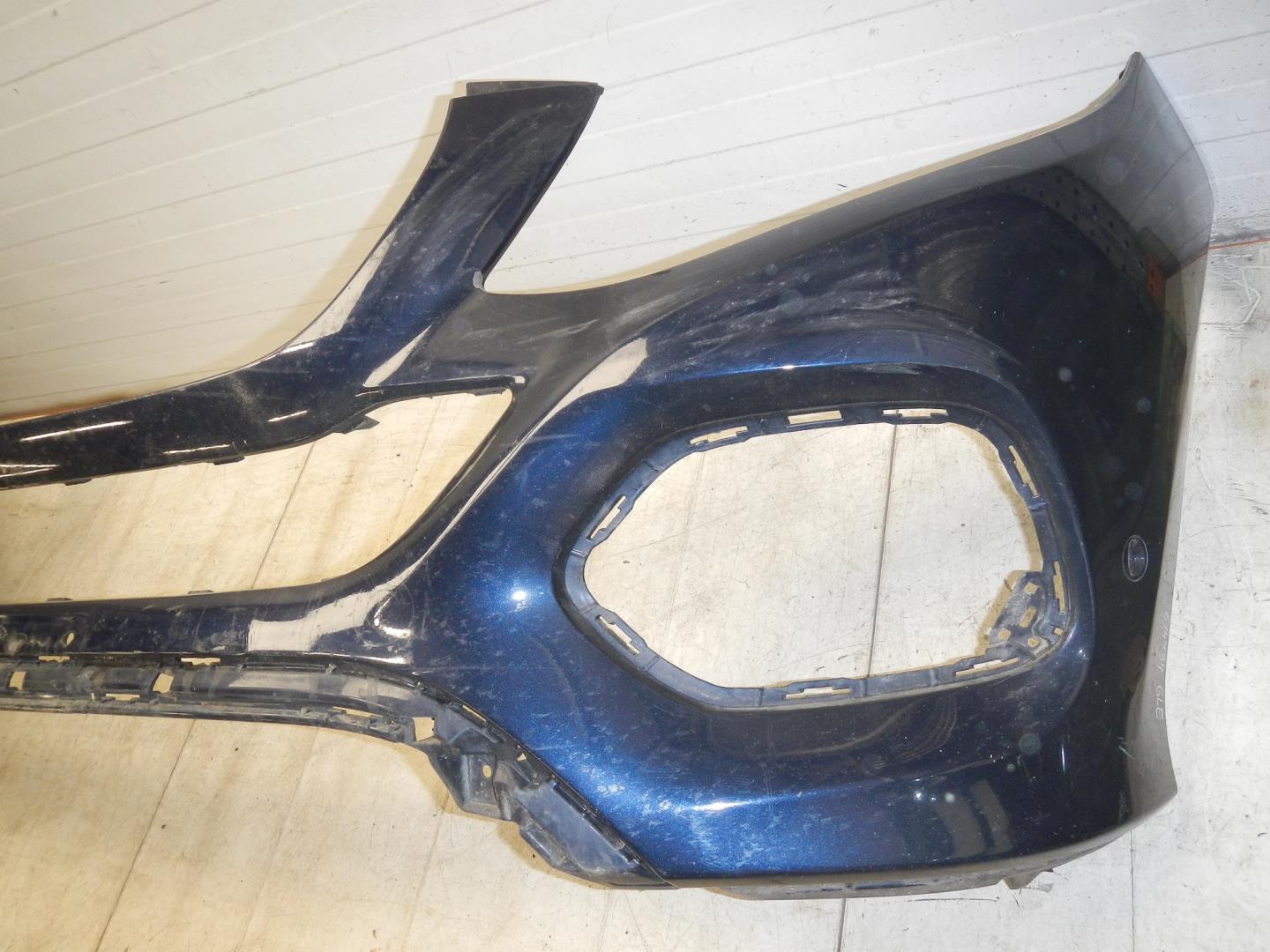 Бампер передний