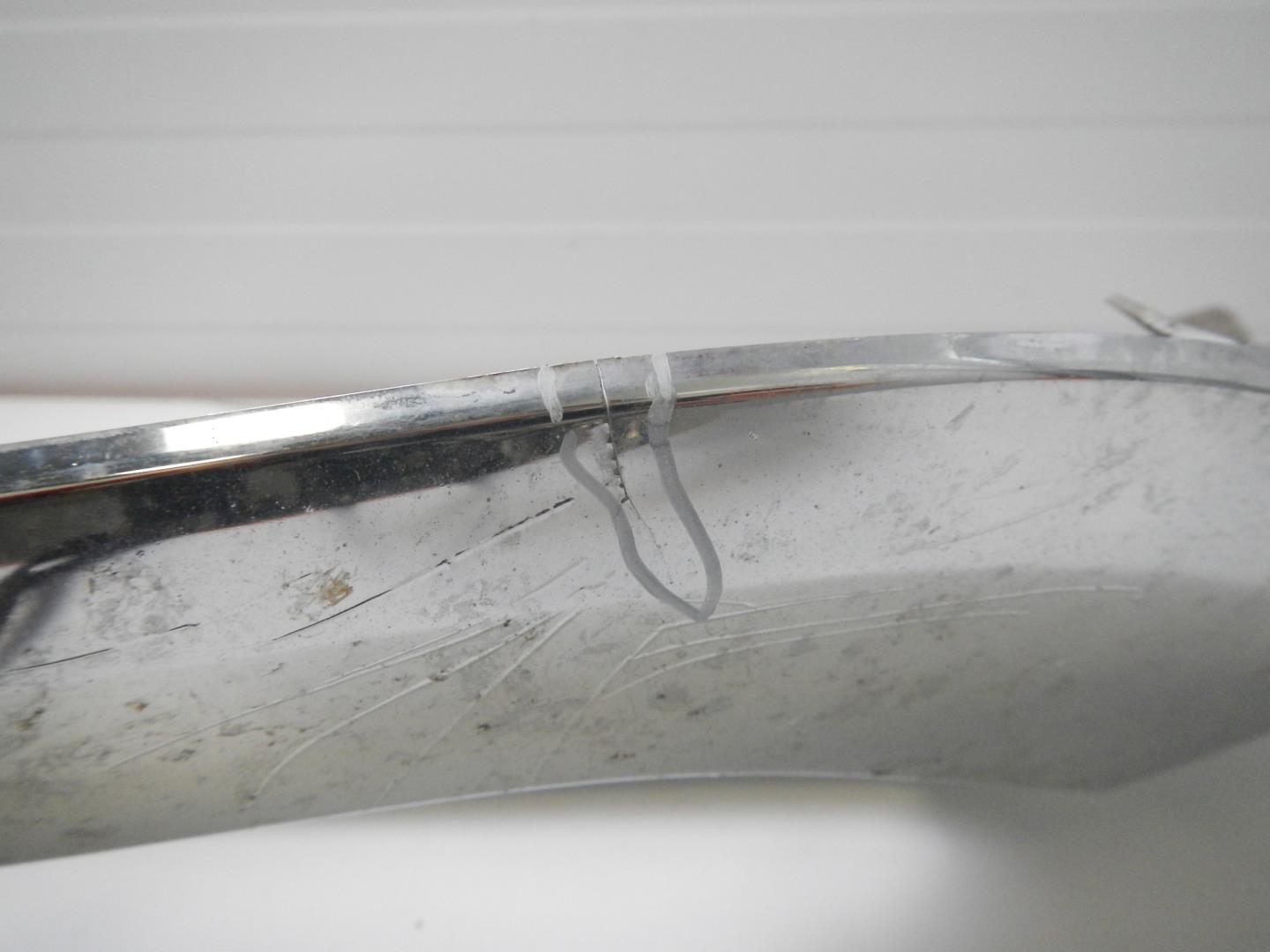 Накладка переднего бампера