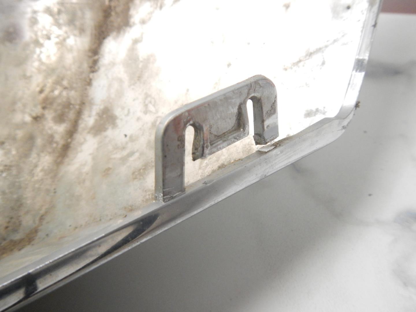 Накладка переднего бампера