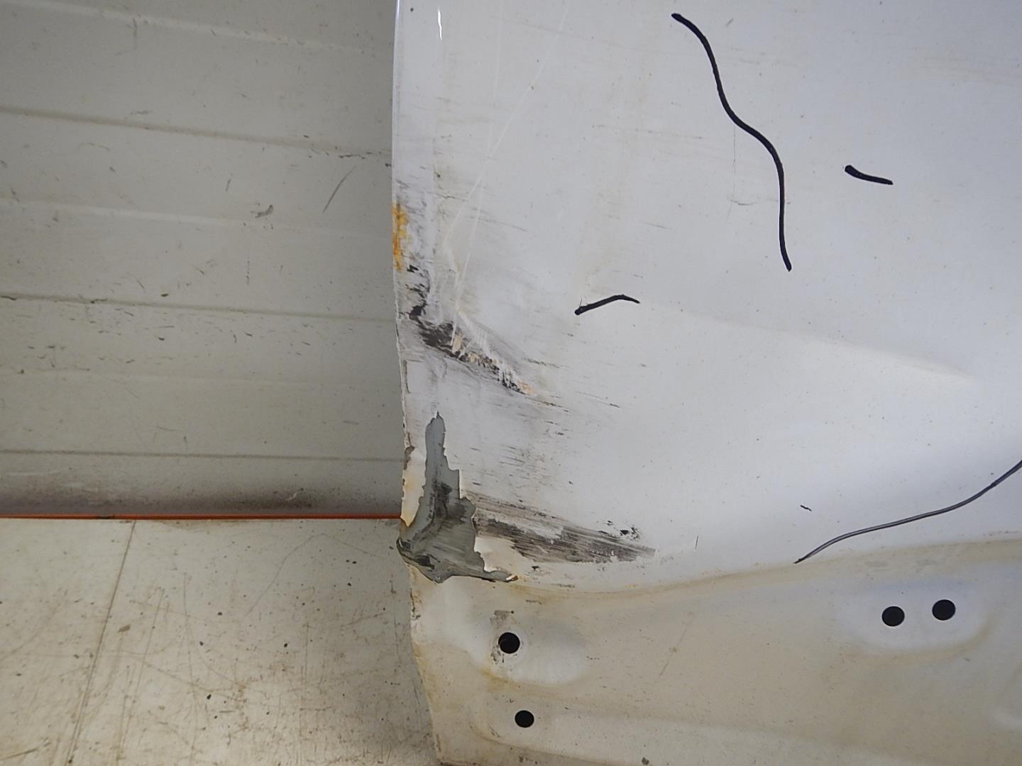 Дверь передняя левая