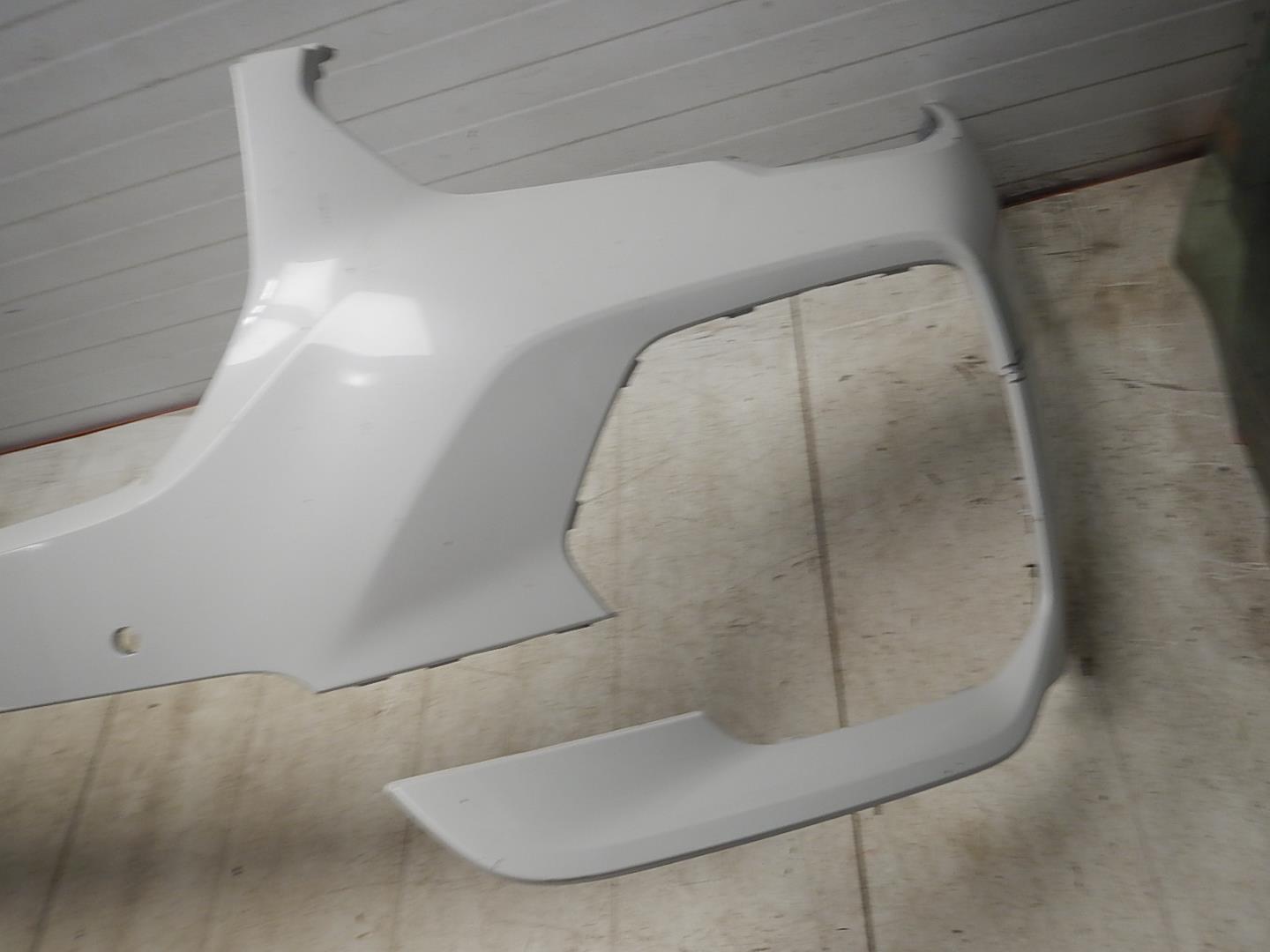 Бампер передний