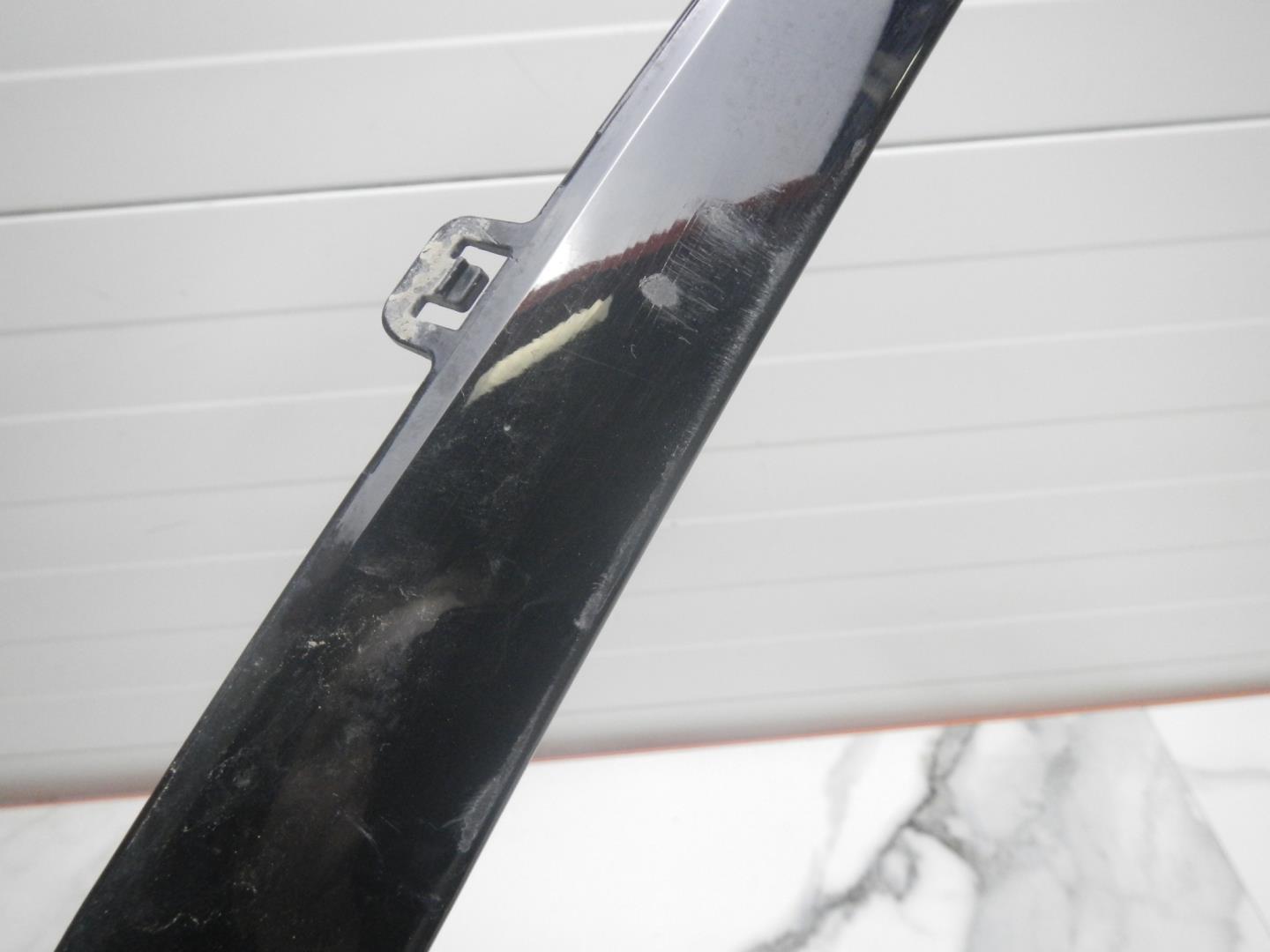 Накладка переднего бампера правая