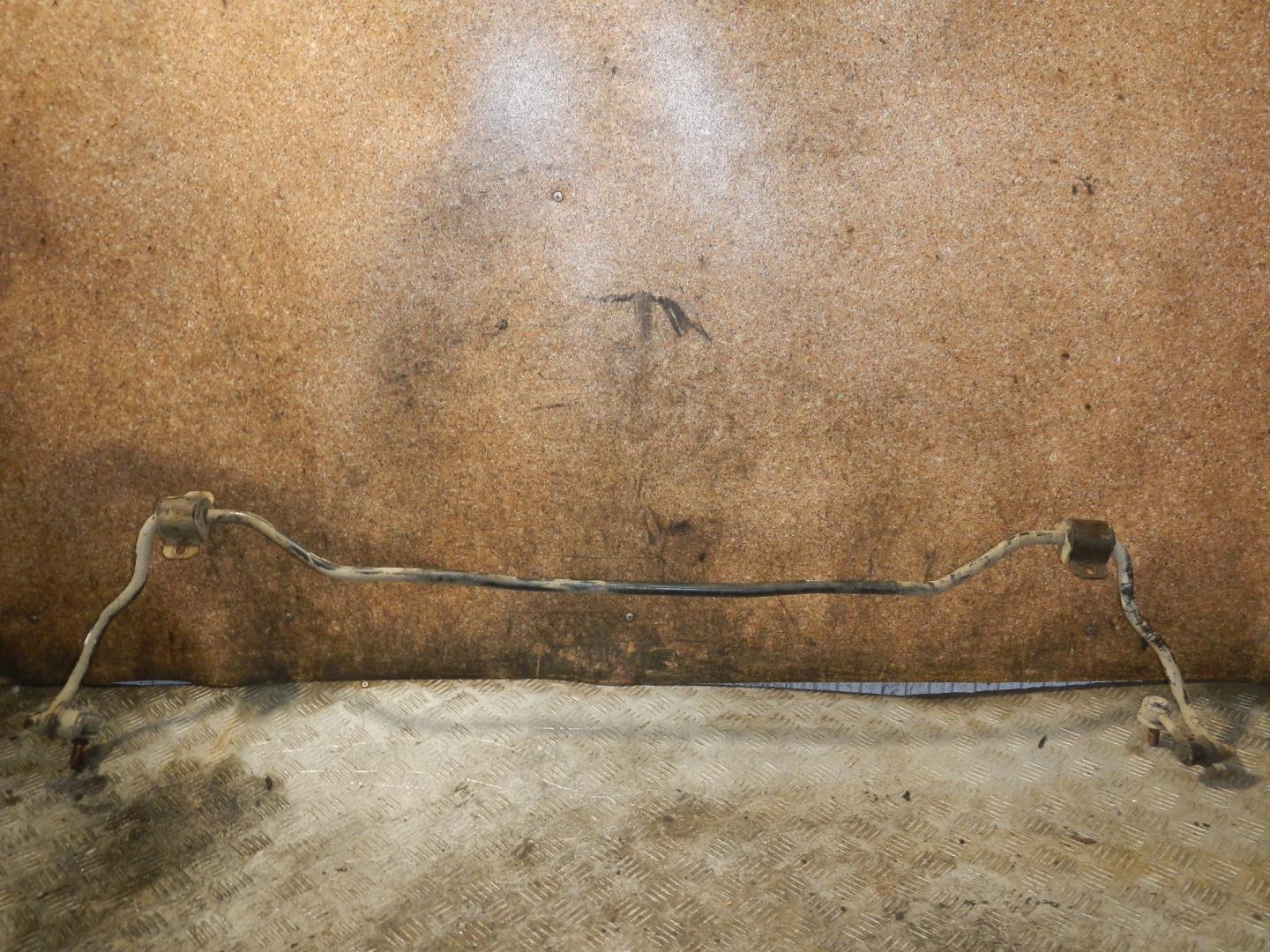 Стабилизатор задний