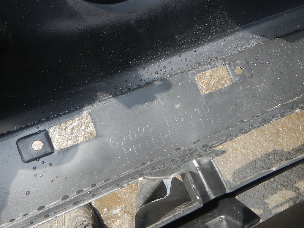 Бампер передний