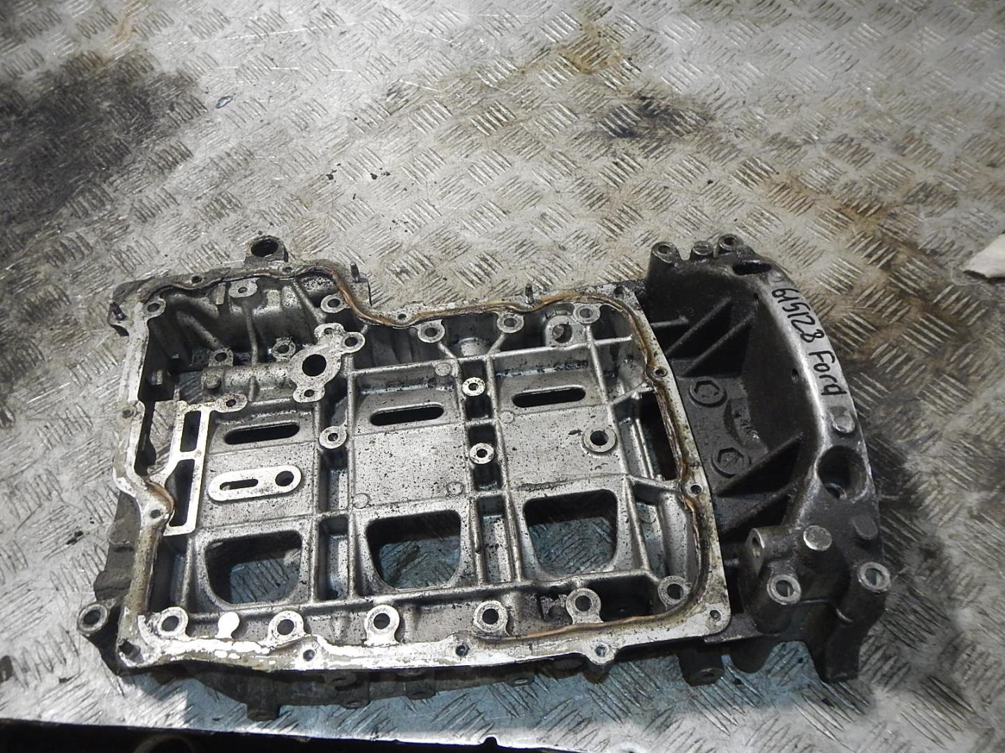 Поддон масляный двигателя (картер)