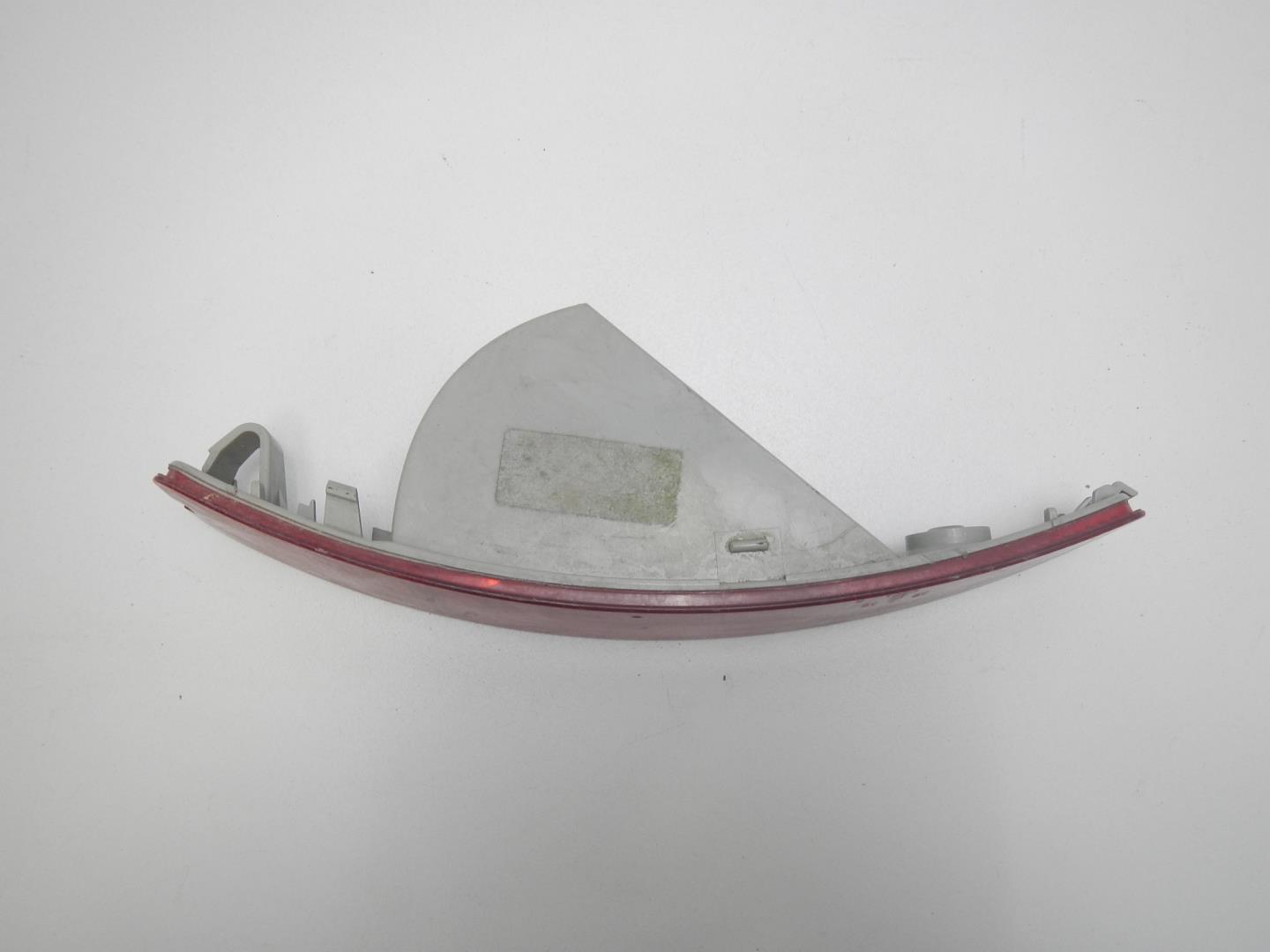 Фонарь задний противотуманный