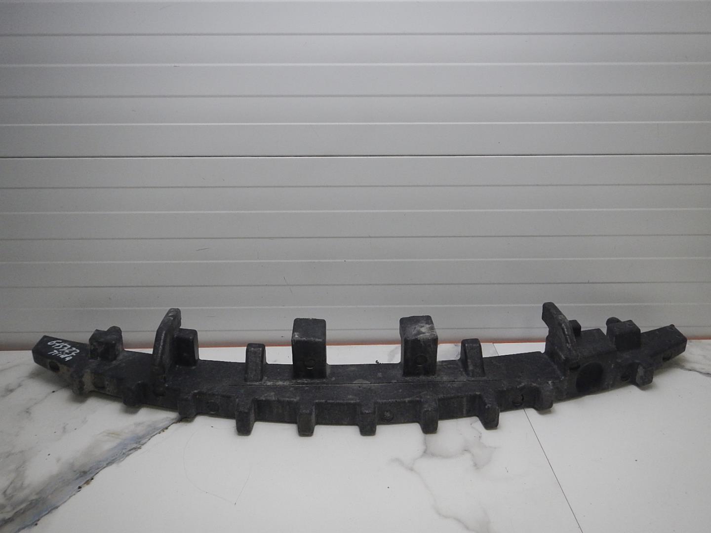 Наполнитель переднего бампера